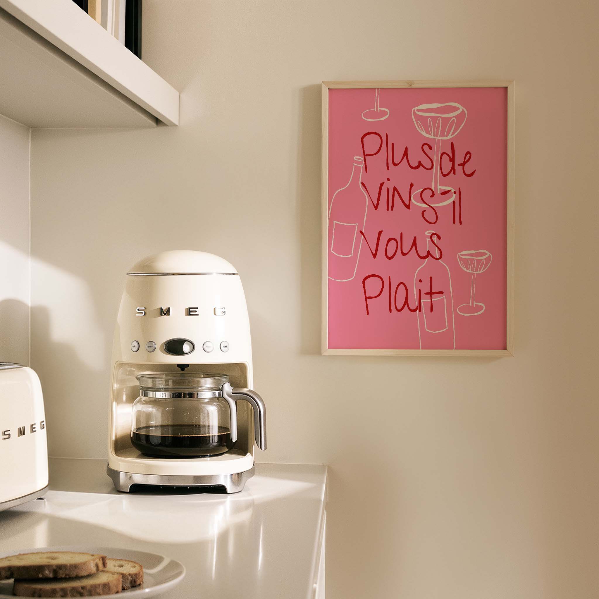 Plus de Vin S’il Vous Plaît Şarap Tipografi Mutfak Duvar Tablosu