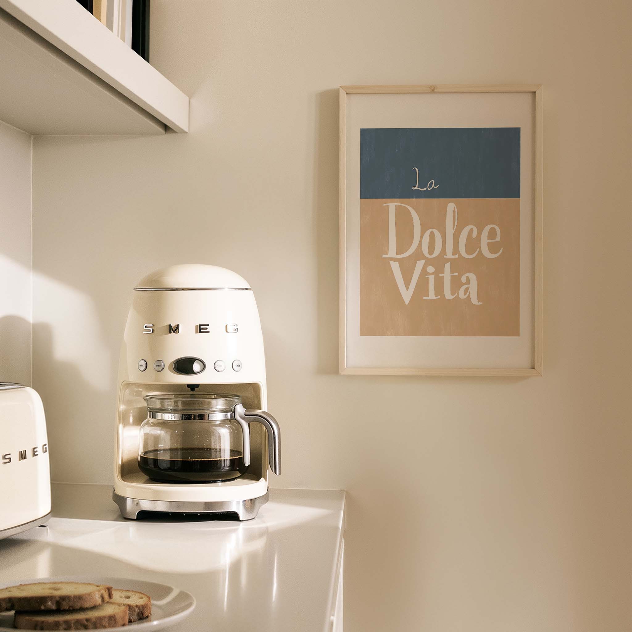 La Dolce Vita Minimal İtalyanca Tipografi Mutfak Duvar Tablosu