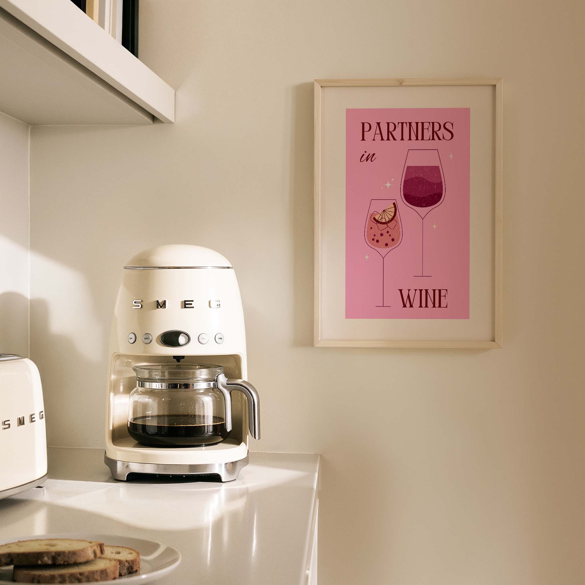 Wine Şarap Pembe Tipografi Mutfak Duvar Tablosu