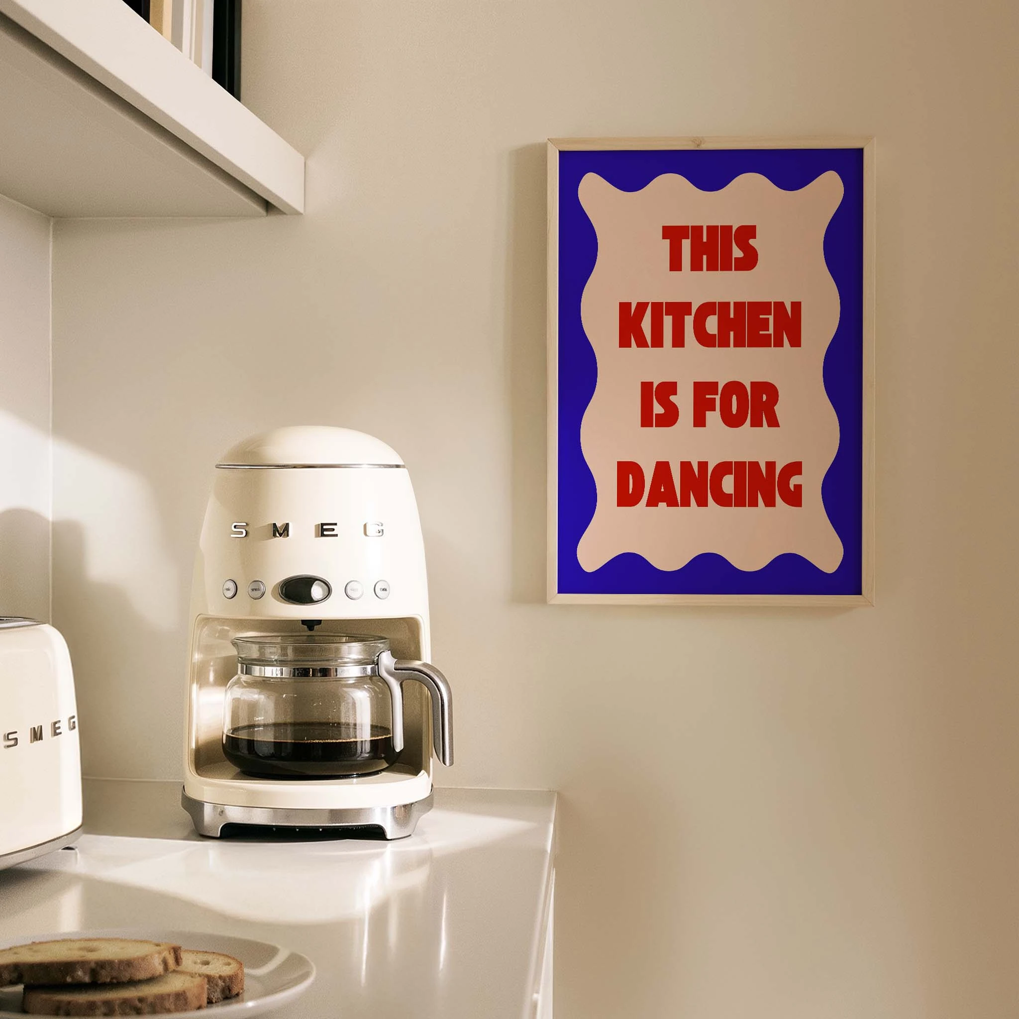 This Kitchen is For Dancing Tipografi Mutfak Duvar Tablosu