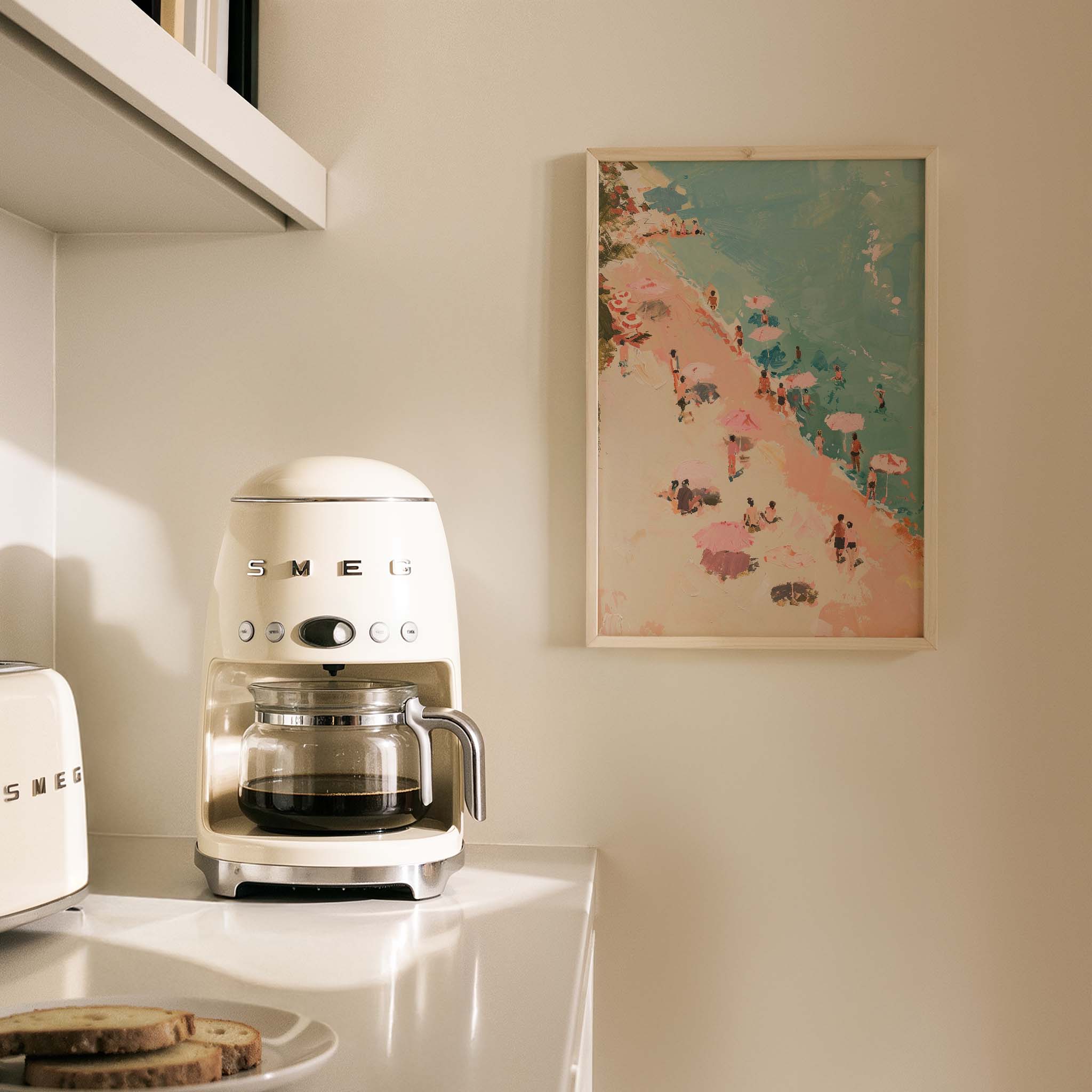 Pembe Şemsiyeli Plaj Pastel Maximalist - Duvar Tablosu