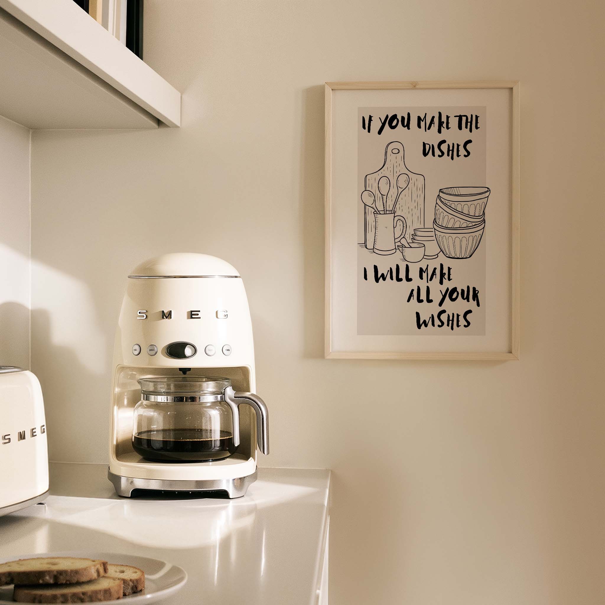 Yemekler Sende Gerisi Bende Tipografi Mutfak Duvar Tablosu