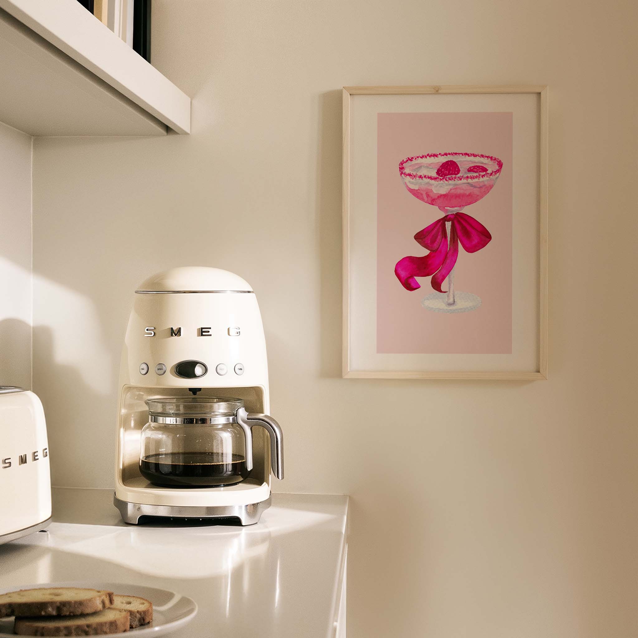 Pembe Şampanya Kokteyller Mutfak Duvar Tablosu