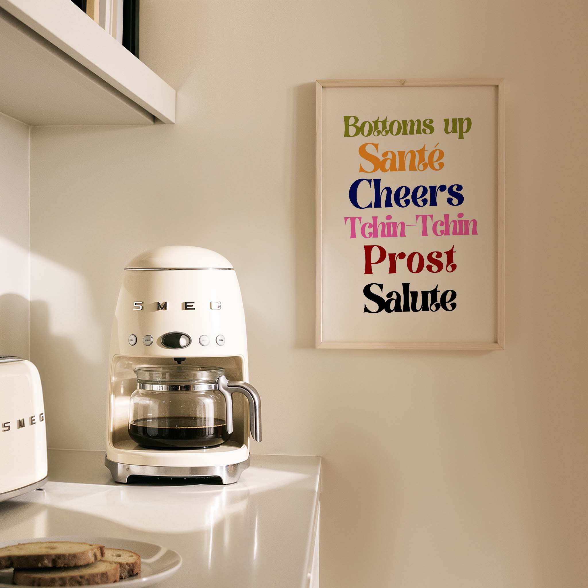 Salute Cheers Tipografi Mutfak Duvar Tablosu