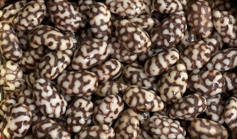 Belçika Çift Çikolatalı Badem Draje 200 Gr