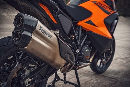 Akrapovic Egzoz - KTM 1290 Super Adventure R / S 2020-2024 ( 61905979200 )