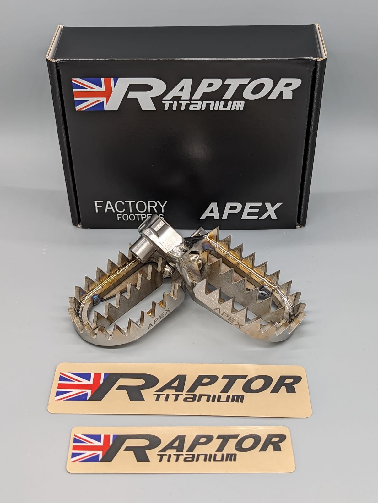 Raptor Titanium Foot Pegs Ayaklık Yamaha  1999 – 2024 YZ125/250/450 / 1999 – 2022 YZ450F / 1999 – 2023 YZ250F RX003 Apex (Vade Farksız 3 Taksit)