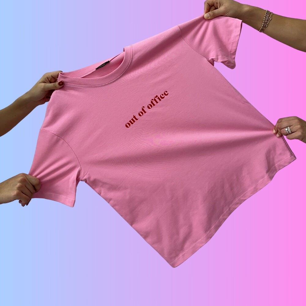 Kırmızı Baskı - out of office Pembe Tshirt