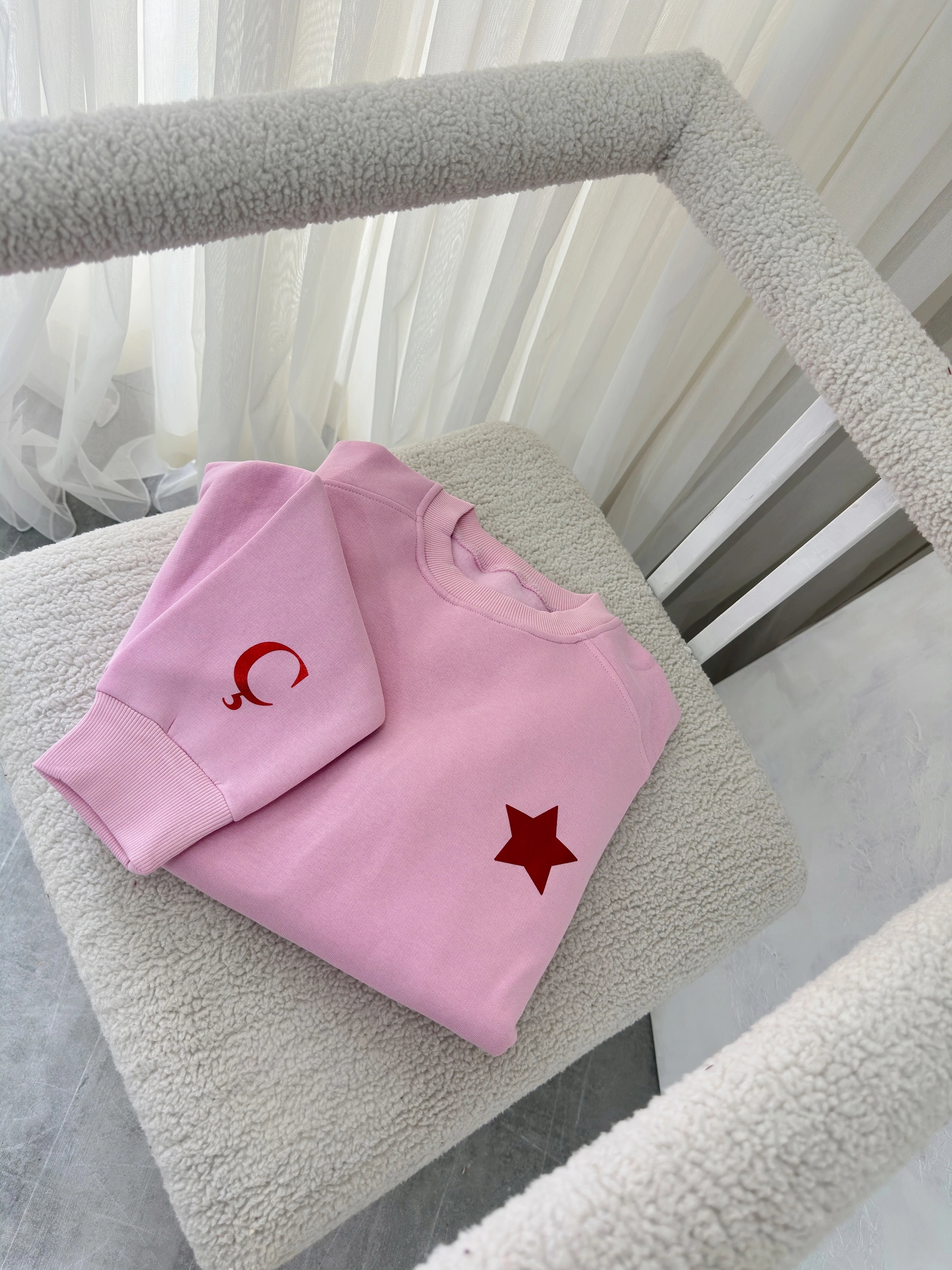 Kişiselleştirilebilir Harfli Toz Pembe Sweatshirt