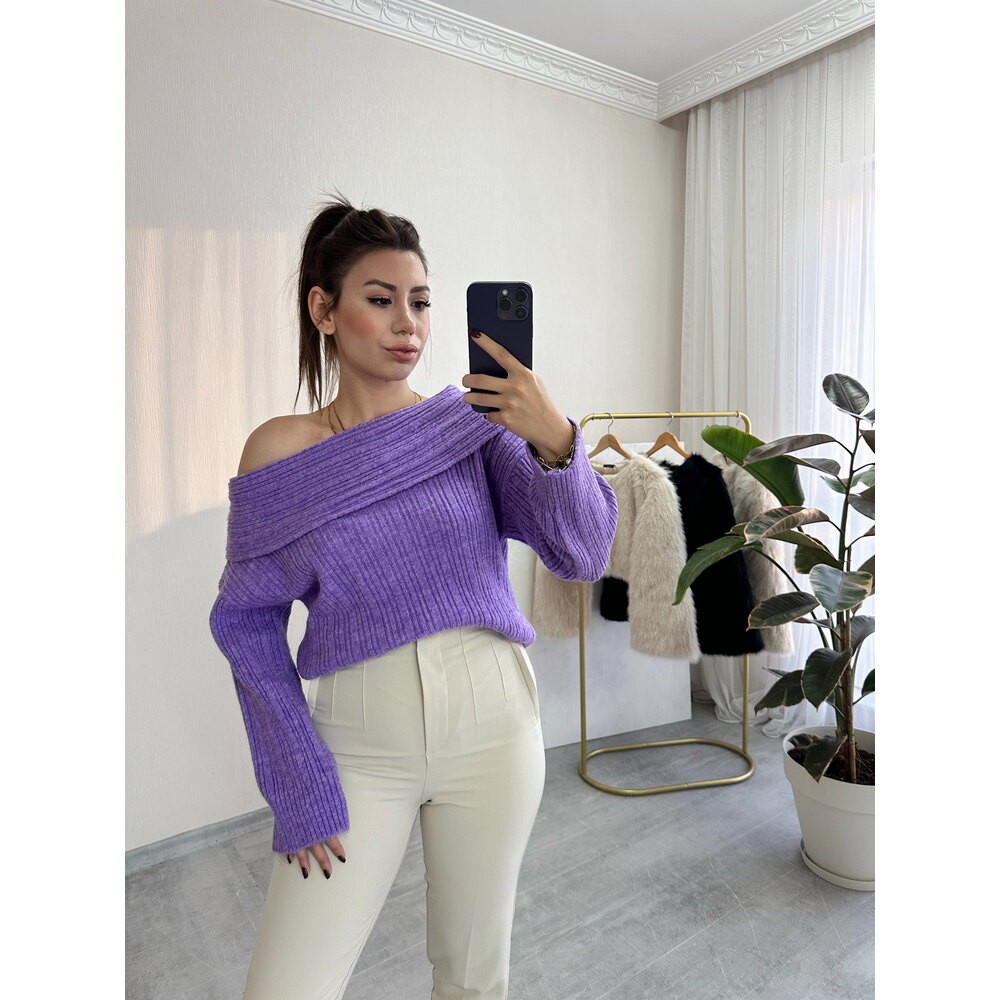 Mor Kayık Yaka Kazak