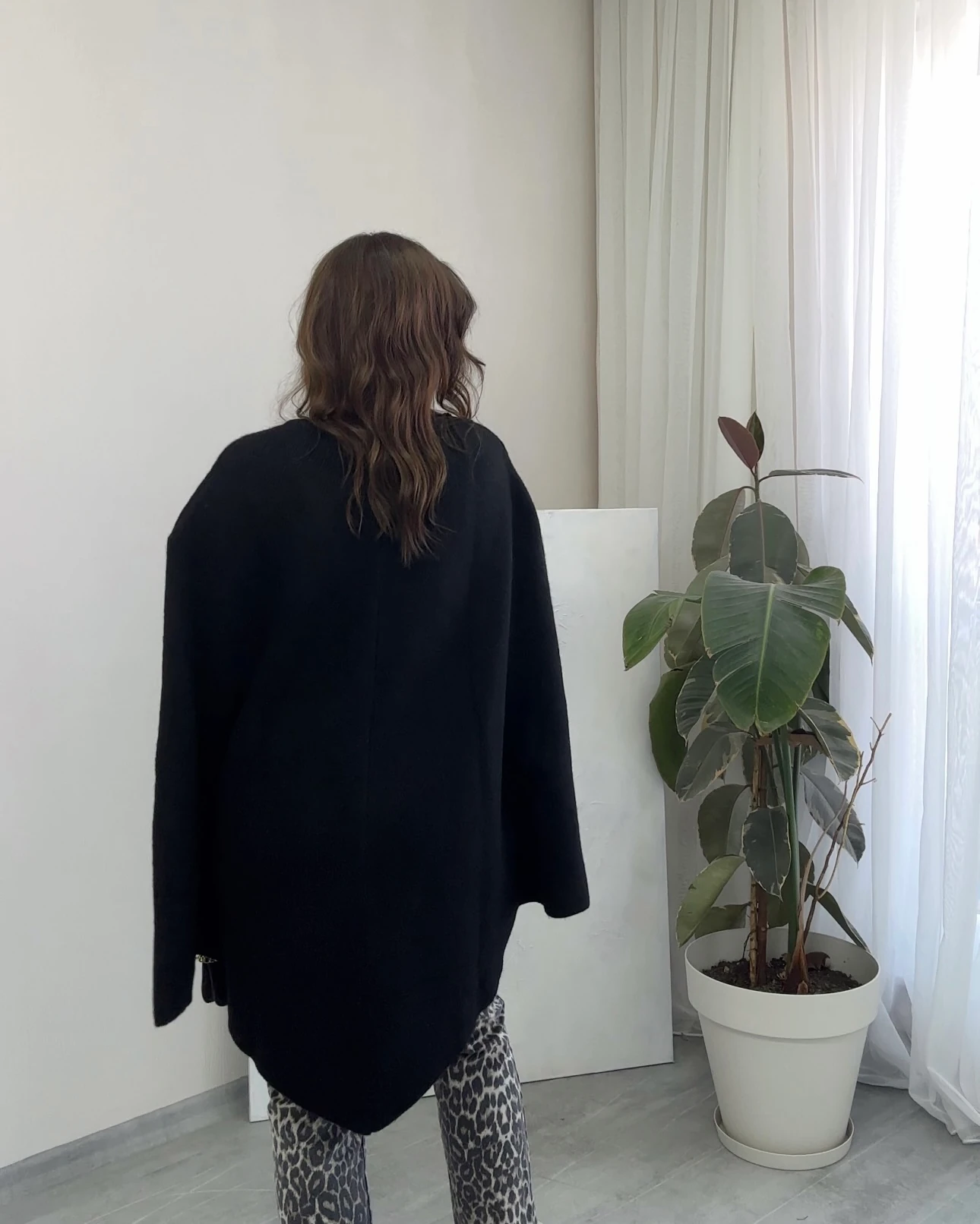 Düğme Detaylı Triko Pelerin