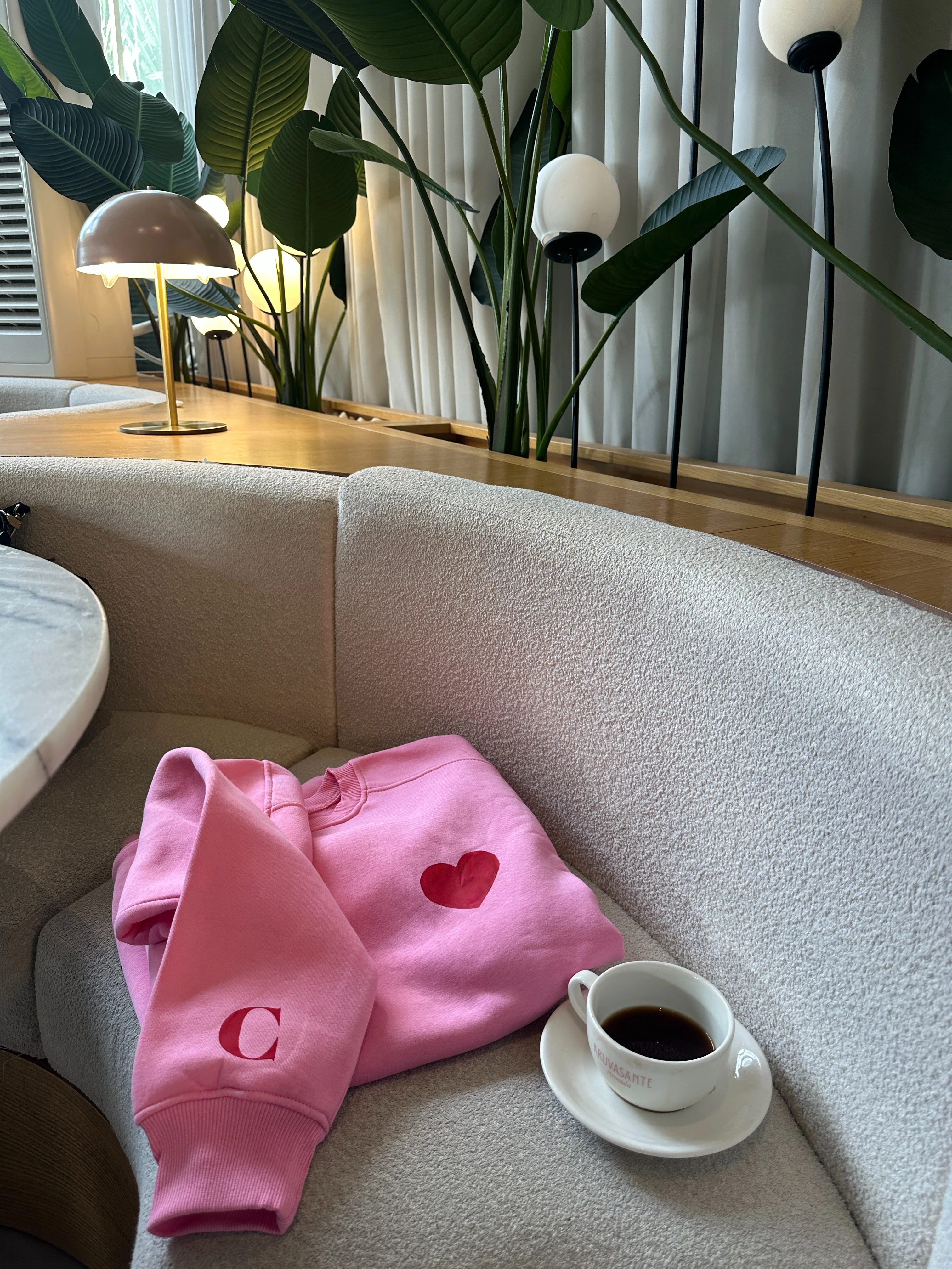 Kişiselleştirilebilir Harfli Toz Pembe Sweatshirt