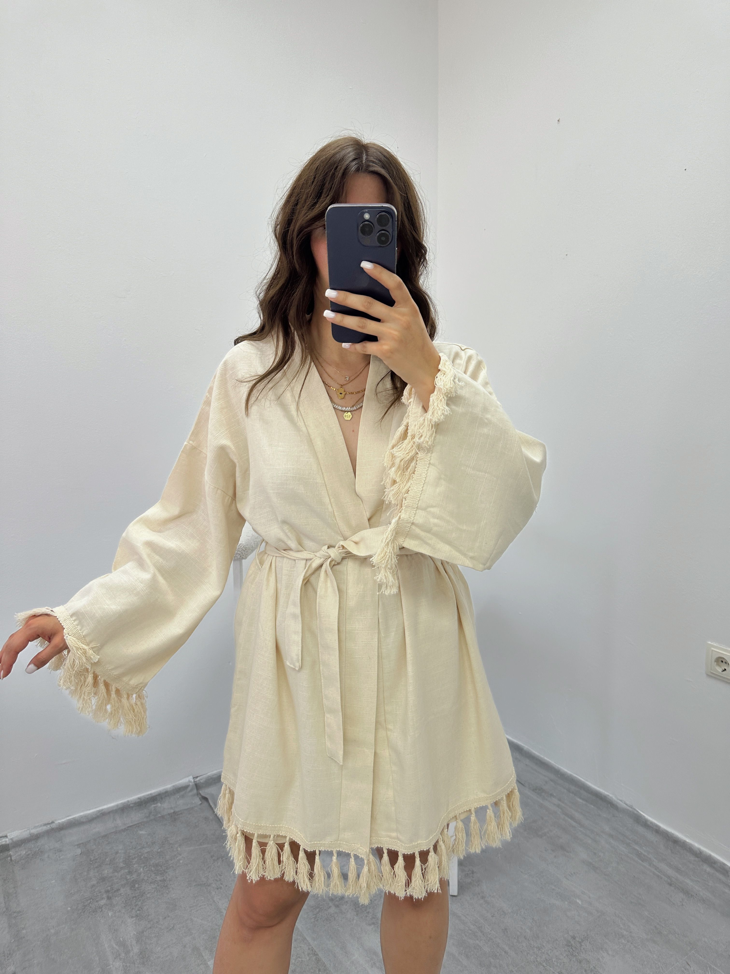Püskül Detaylı Kimono Şort Takım