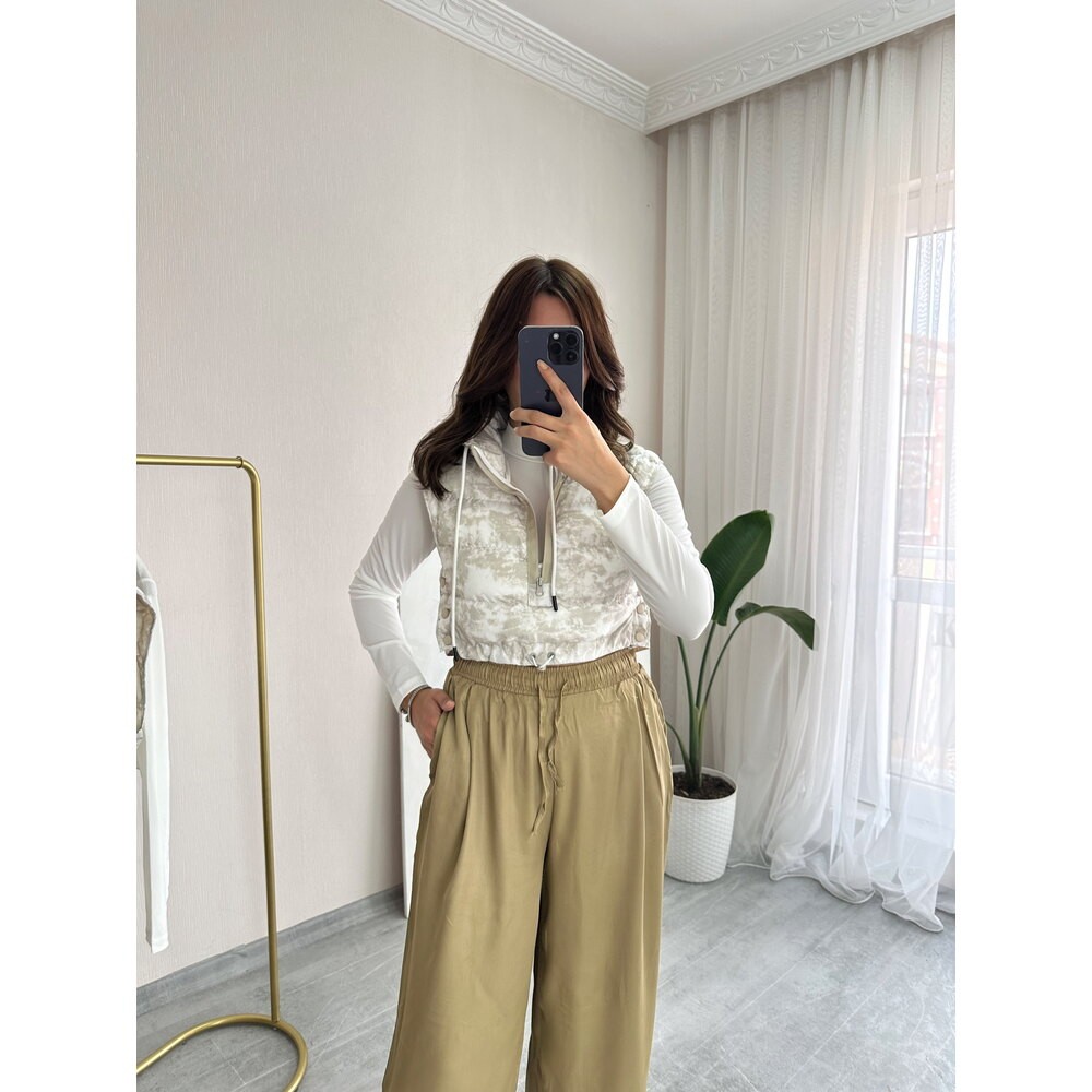 Desenli Crop Yelek