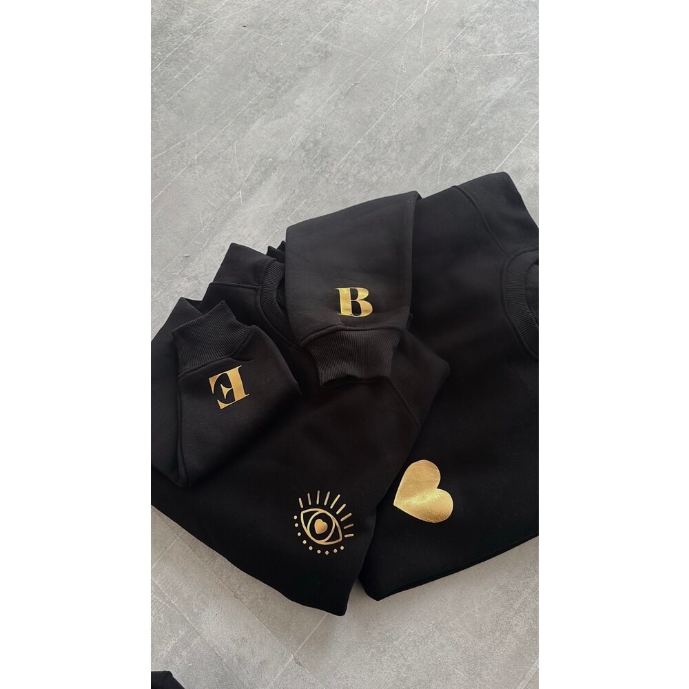 Gold Baskılı | Kişiye Özel Harfli Siyah Sweat