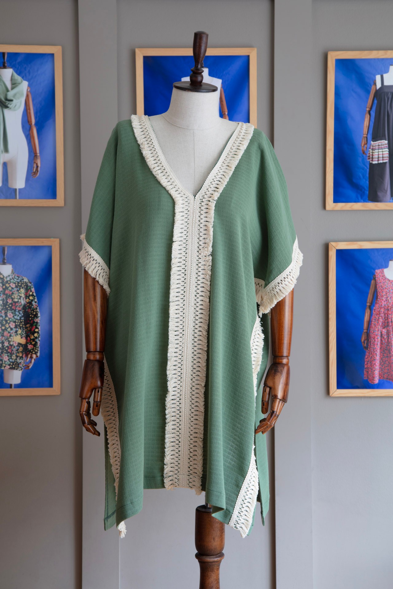 Nirmal Püsküllü Kaftan Yeşil Kısa