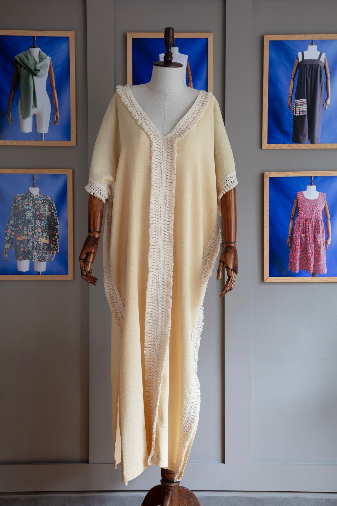 Nirmal Püsküllü Kaftan Sarı Uzun