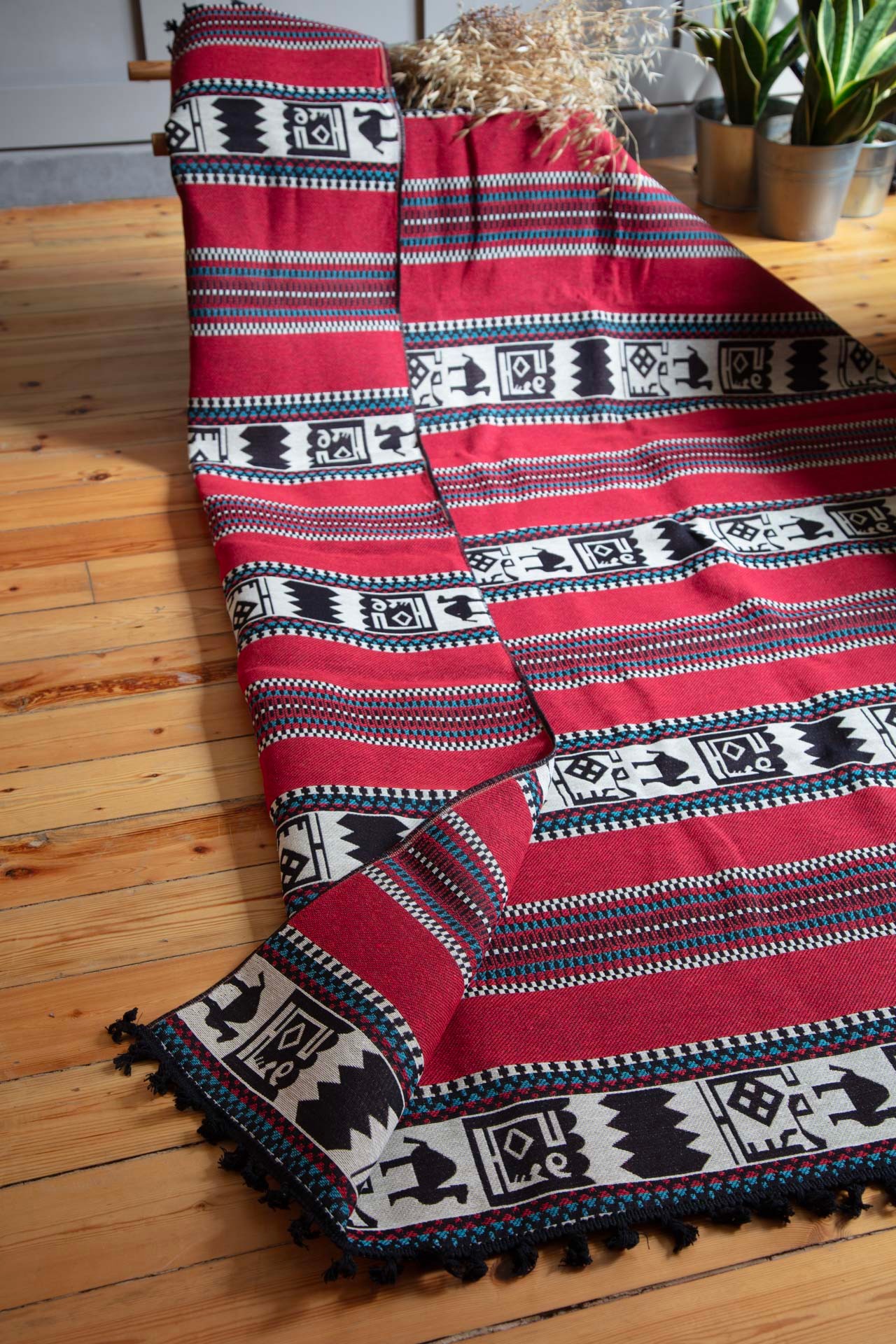 Nirmal Kilim 140*200 Kırmızı/Siyah