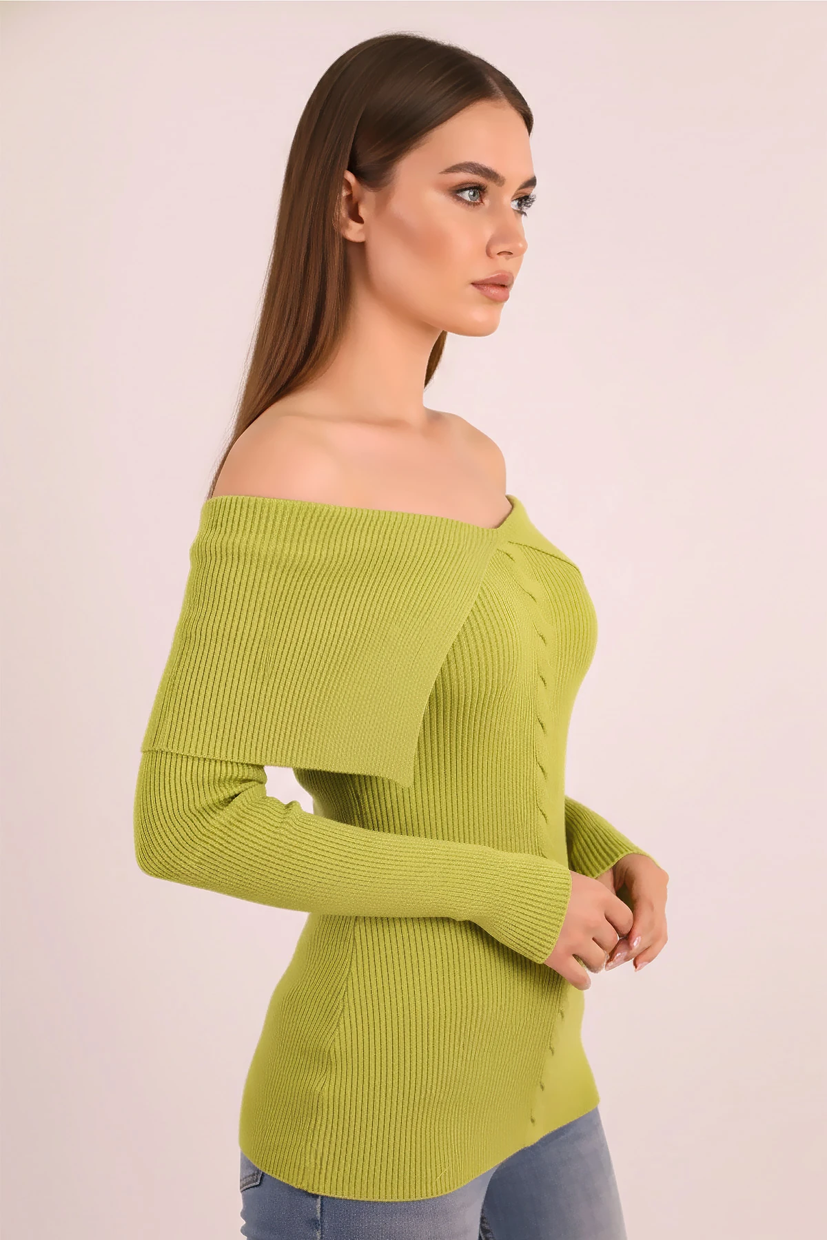 Kadın Açık Yeşil Madonna Yaka Triko Kazak ARM-26K136068