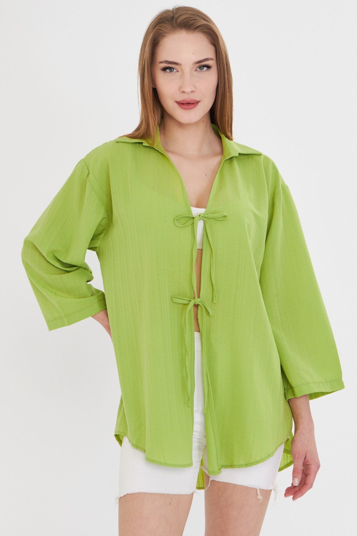 Kadın Fıstık Yeşili Gömlek Yakalı Önden Bağcıklı Kimono Gömlek ARM-25K001006