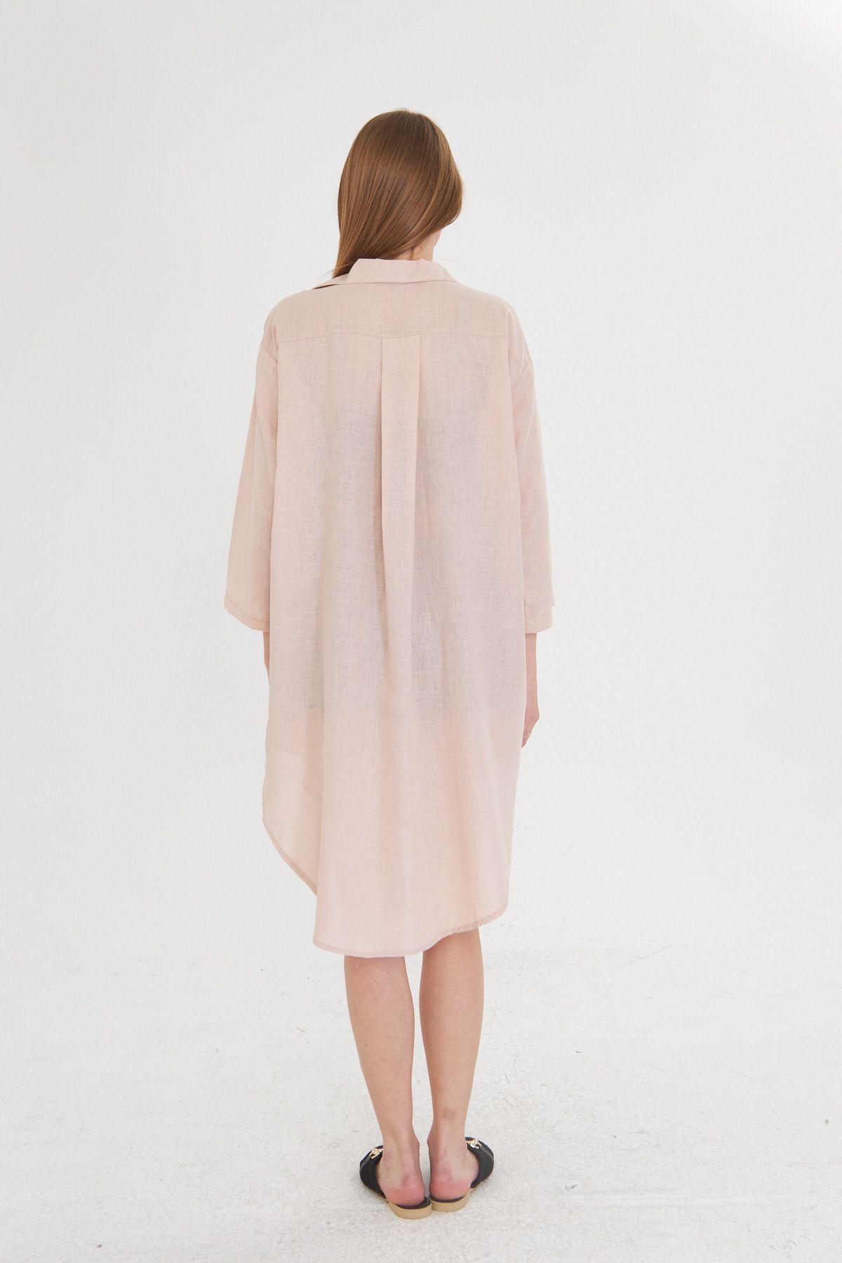 Kadın Pudra Önden Bağlamalı İnce Keten Kumaş Midi Boy Kimono Gömlek ARM-24Y001081