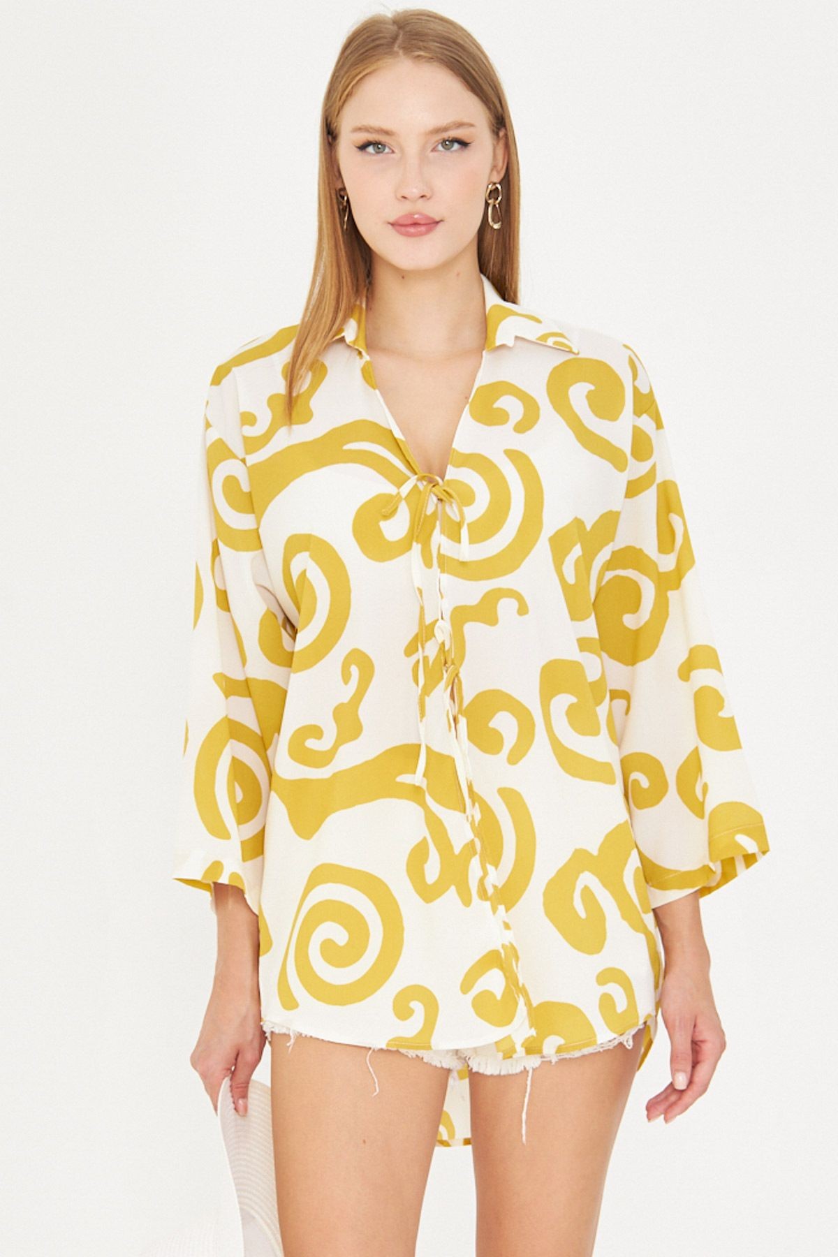 Kadın Sarı Gömlek Yakalı Önden Bağcıklı Kimono Gömlek ARM-25K001006