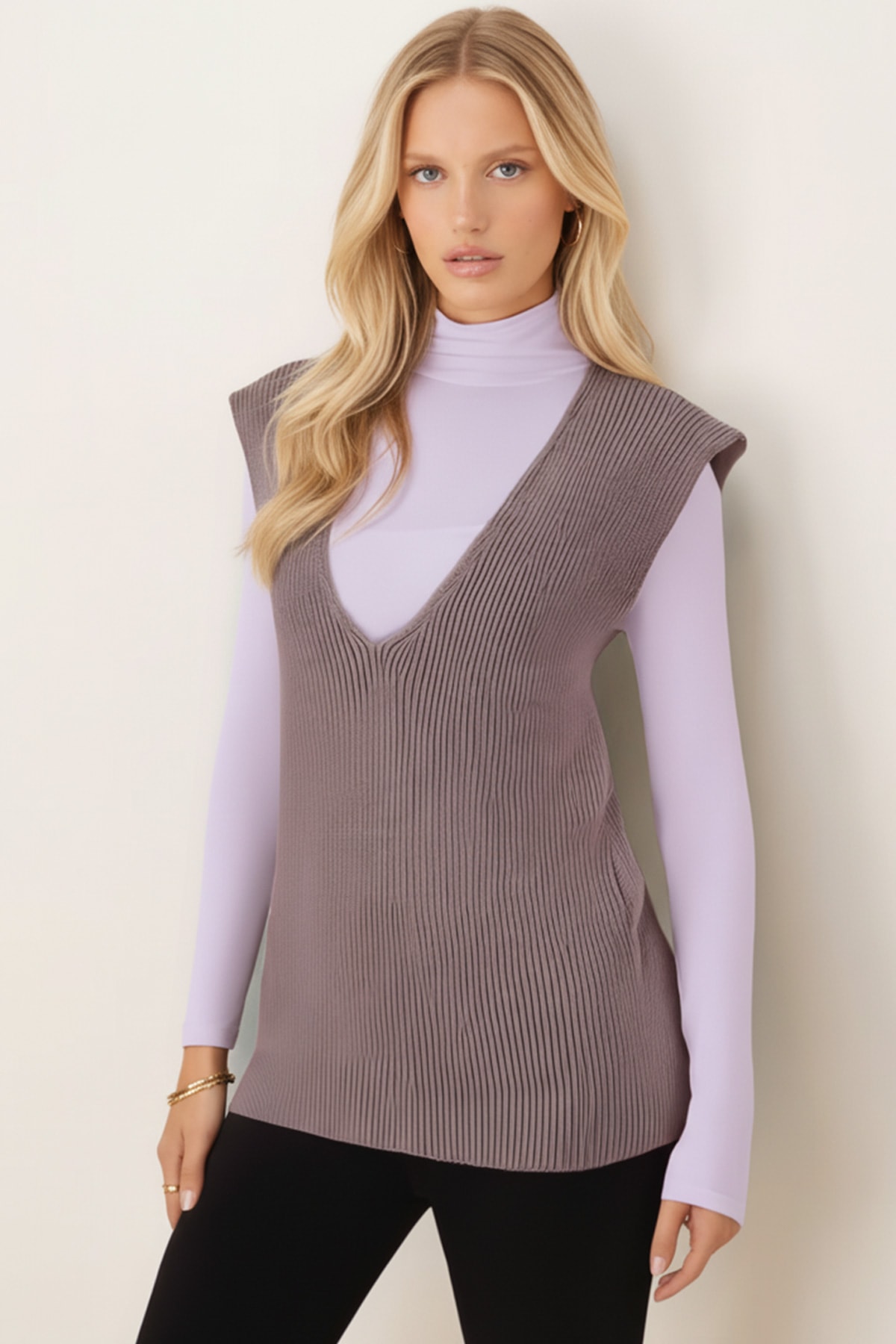 Kadın Taş V Yaka Selanik Örgü Triko Süveter ARM-26K136005