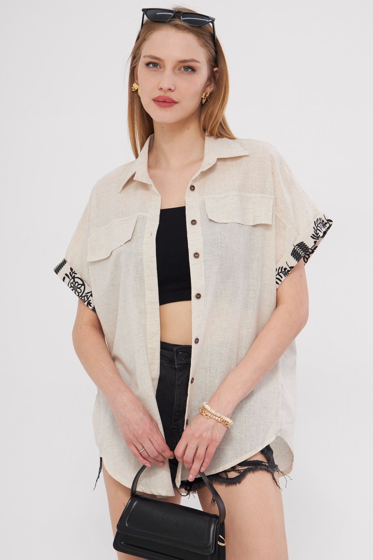 Kadın Bej Oversize Duble Kol Detaylı Gömlek ARM-24Y001075