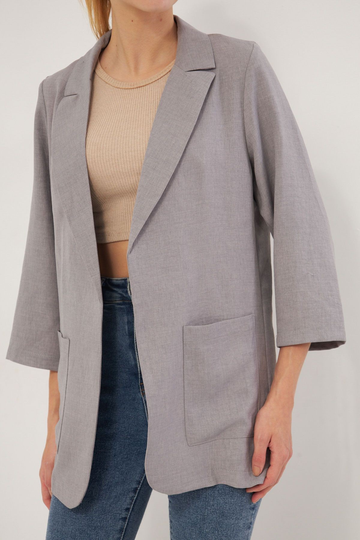 Kadın Gri Cepli Oversize Ceket ARM-24Y001115