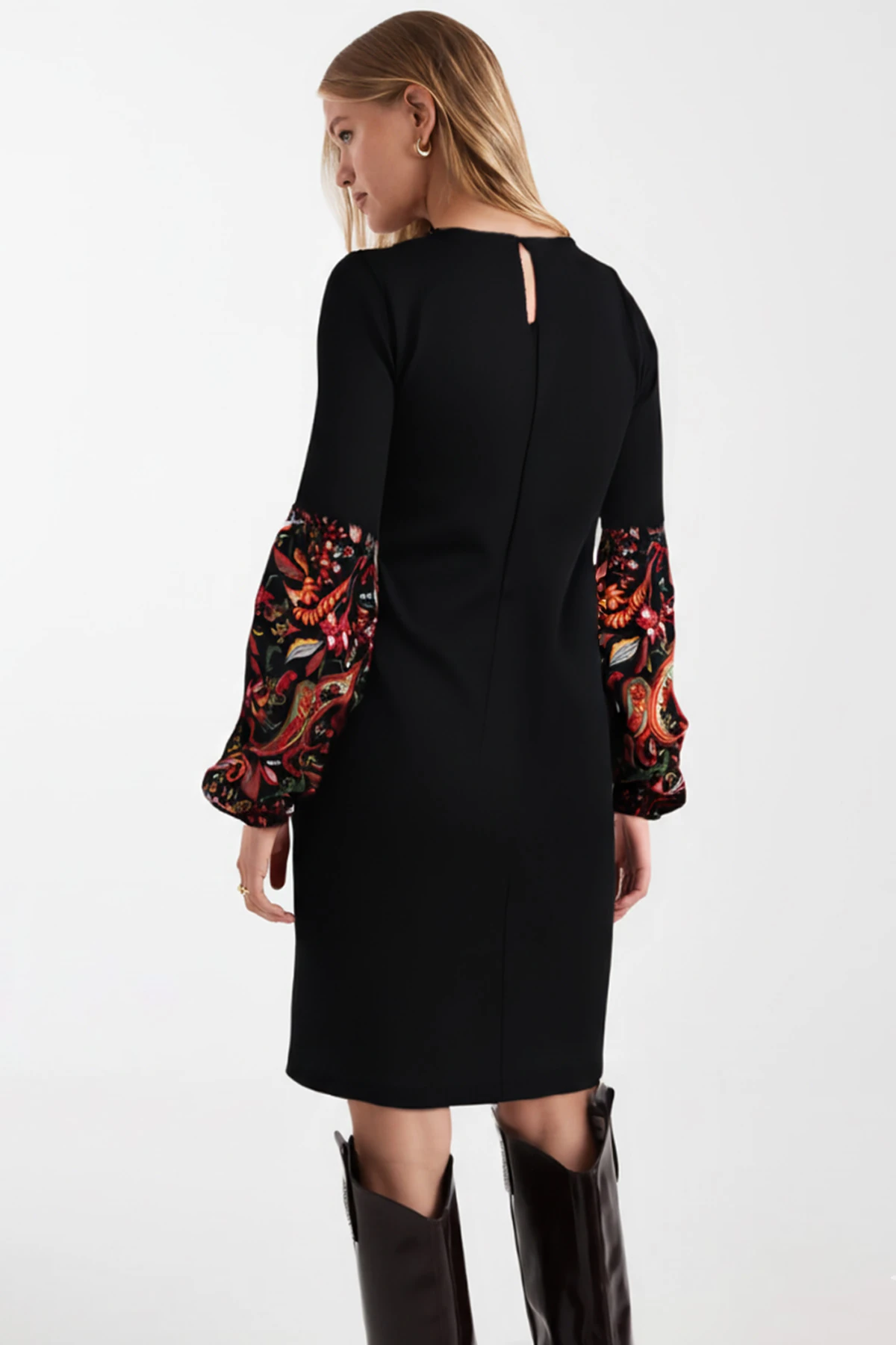 Kadın Siyah Desenli Balon Kol Elbise ARM-26K001051