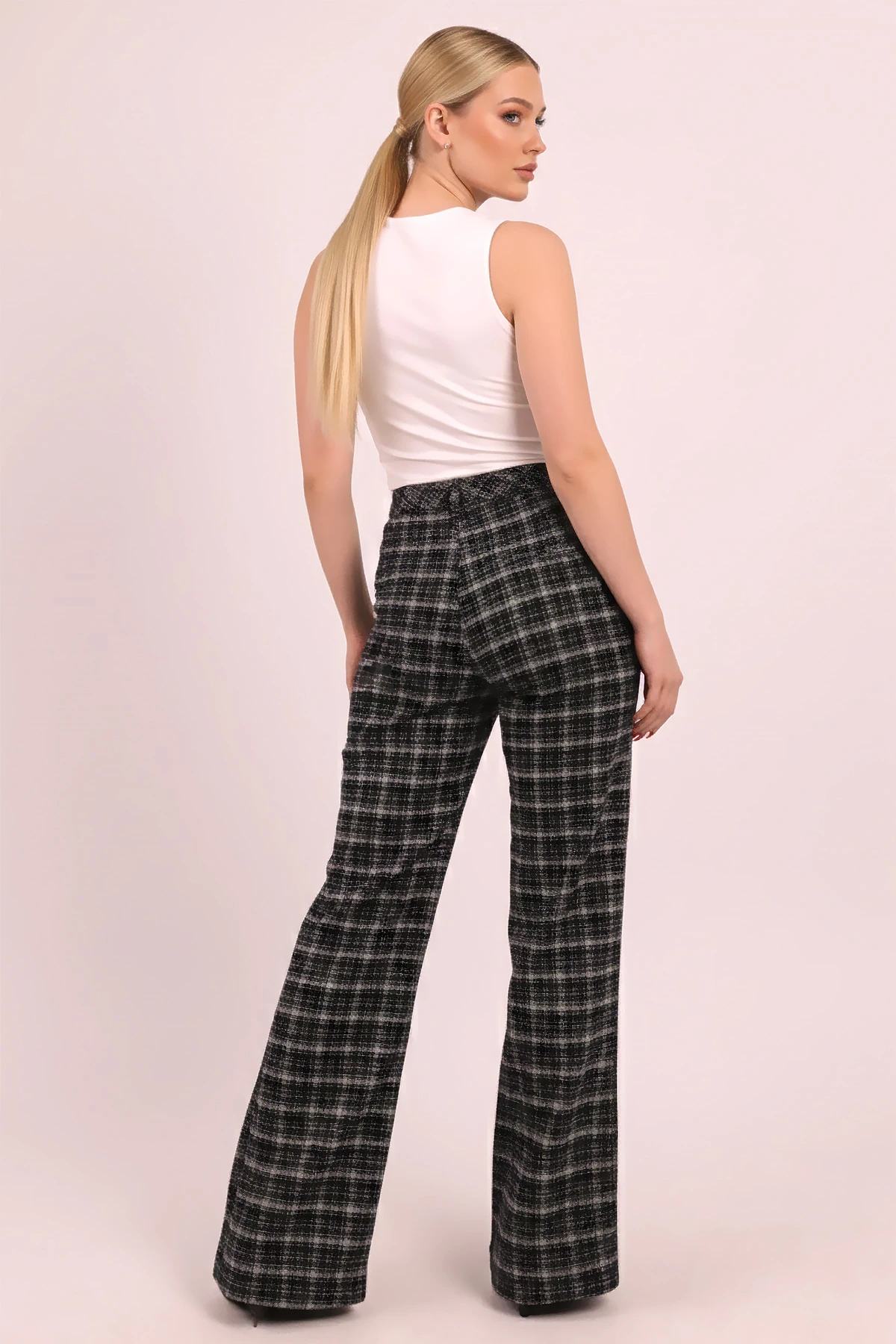 Kadın Gri Ekose Desen Yüksek Bel Bol Paça Pantolon ARM-26K136040