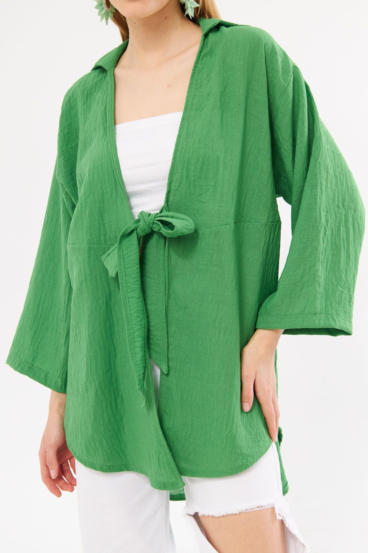 Kadın Yeşil Keten Görünümlü Önden Bağlamalı Kimono Gömlek ARM-24Y001063
