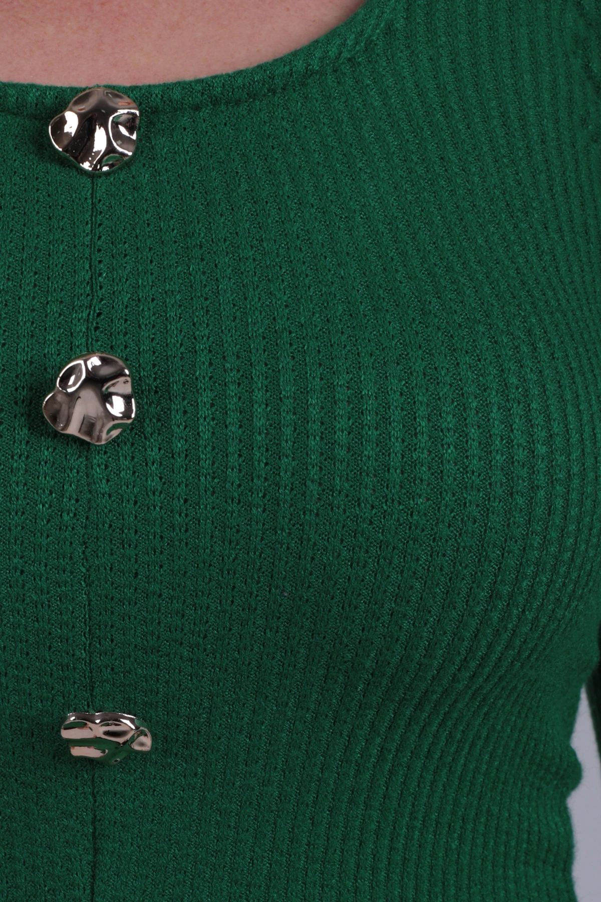 Kadın Yeşil U Yaka Düğme Detaylı Önden Yırtmaçlı Yumuşak Dokulu Bluz ARM-26K001038