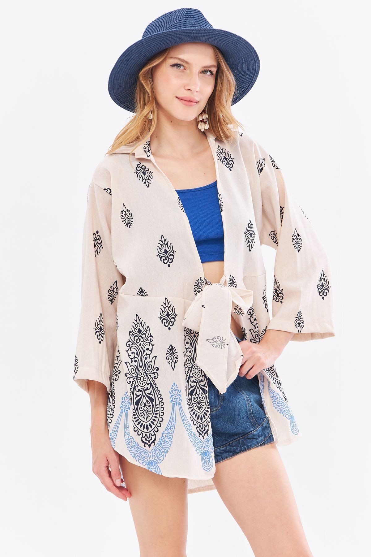 Kadın Koyu Lacivert Desenli Keten Görünümlü Eteği Sulu Önden Bağlamalı Kimono Gömlek ARM-24Y001092