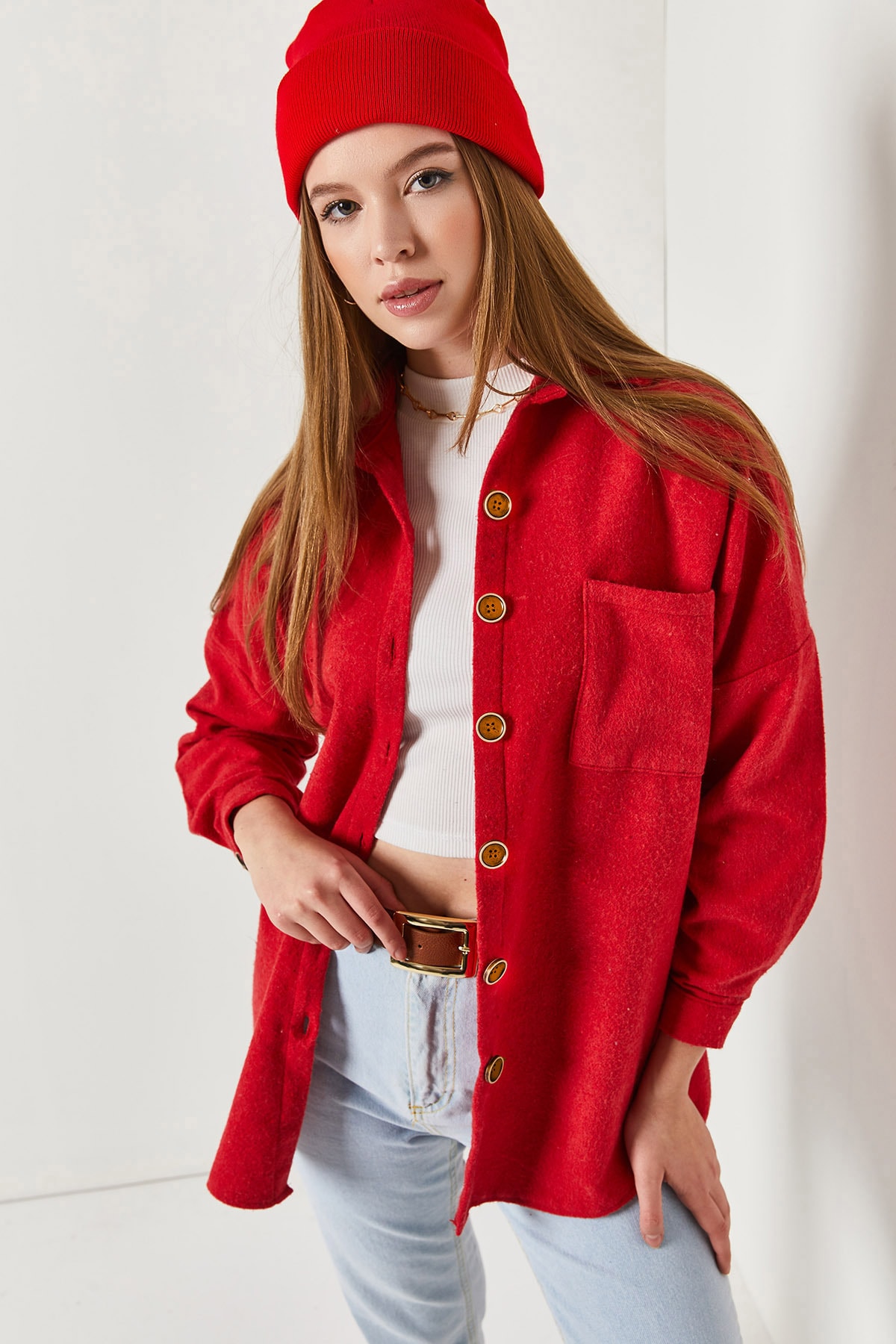 Kadın Kırmızı Oversize Kaşe Cepli Gömlek ARM-22Y001156