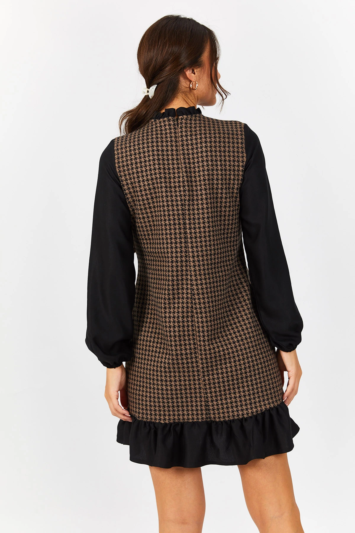 Kadın Vizon Yakası Ve Altı Fırfırlı Kazayağı Desen Elbise ARM-21Y001080