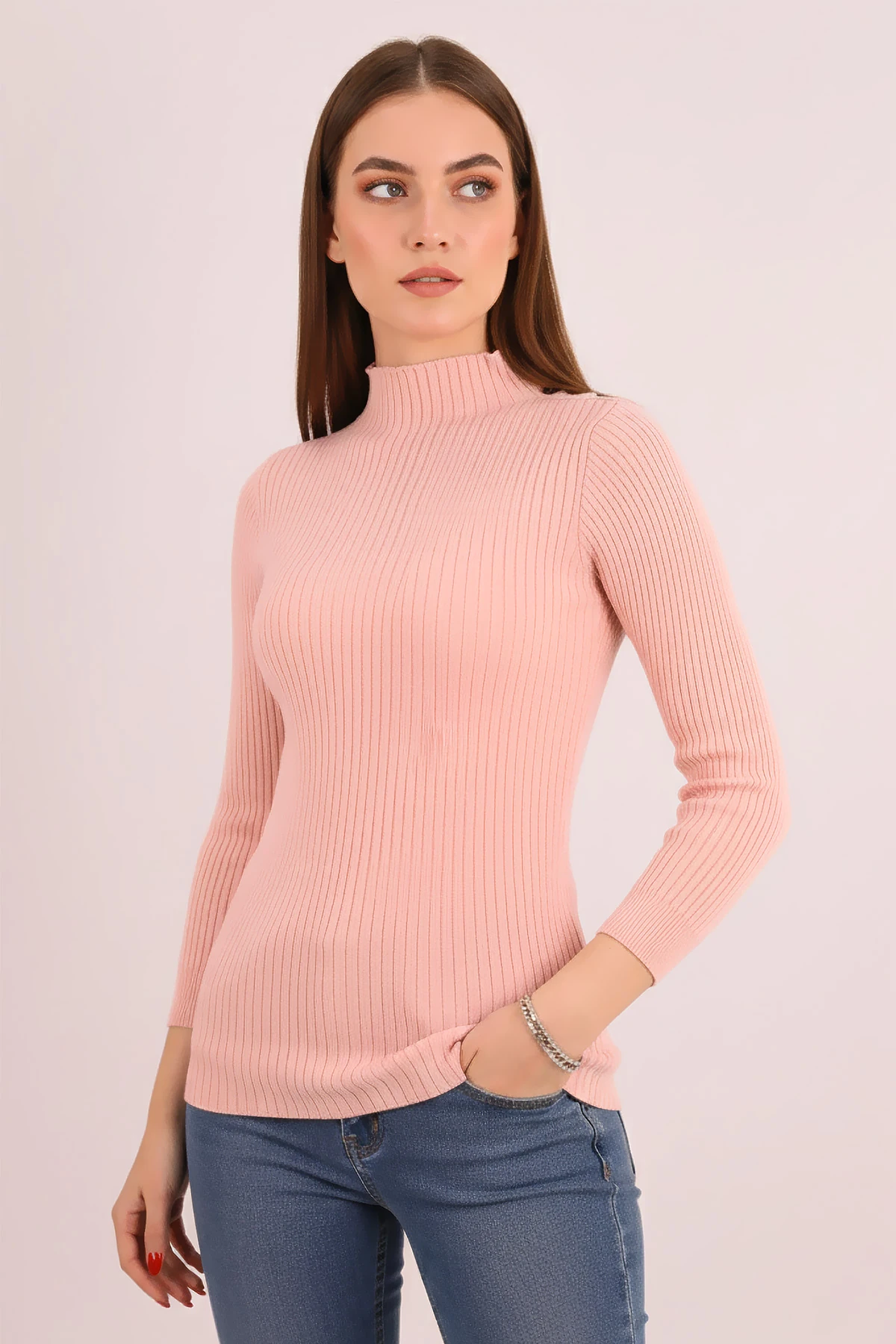 Kadın Pudra Dik Yaka Omuzları Zımba Detaylı Triko Kazak ARM-26K136065