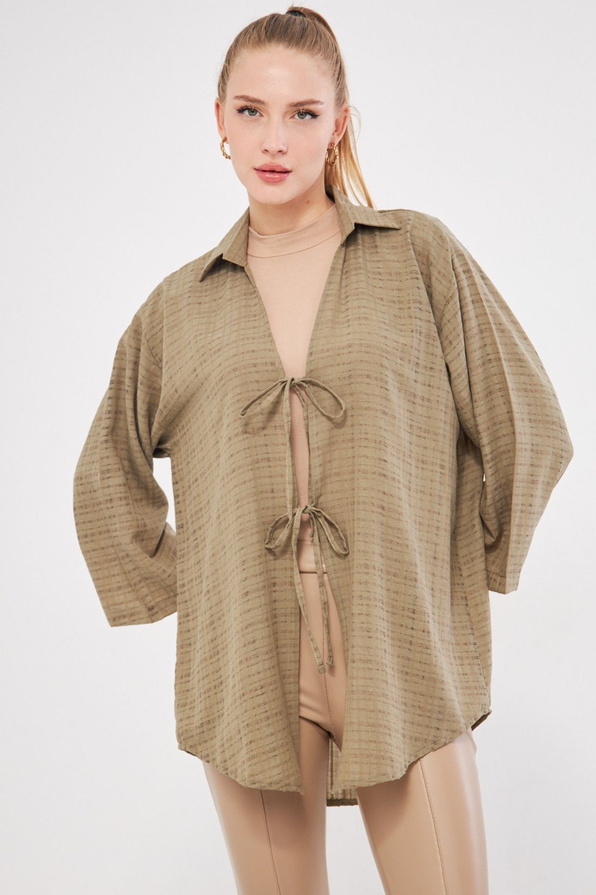 Kadın Haki Gömlek Yakalı Önden Bağcıklı Kimono Gömlek ARM-25K001006