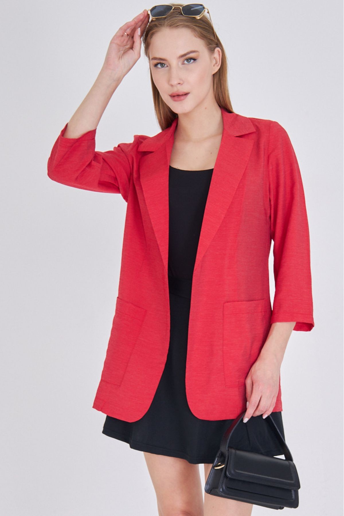 Kadın Kırmızı Cepli Oversize Ceket ARM-25Y001064