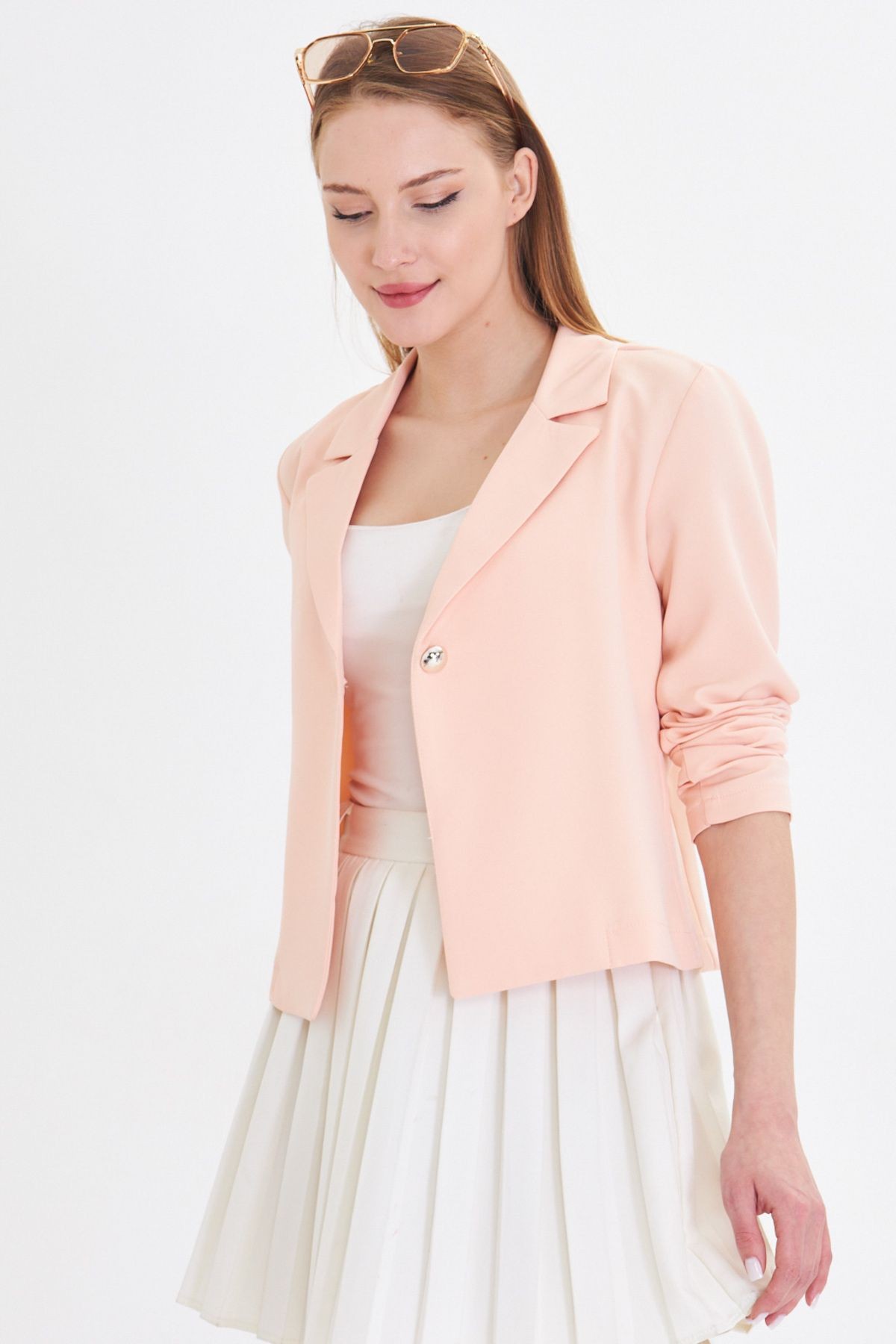 Kadın Pudra Tek Düğmeli Crop Ceket ARM-22Y001237