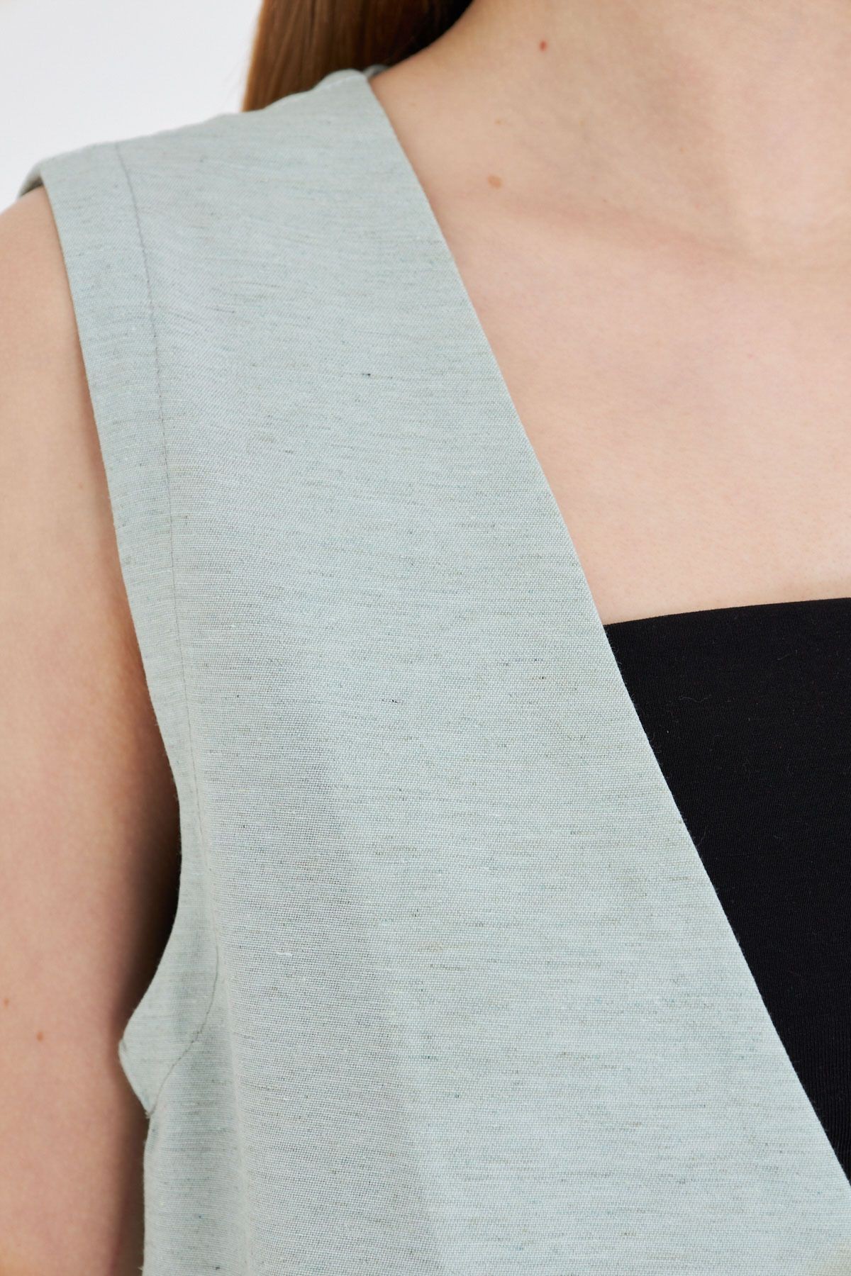 Kadın Mint V Yaka Tek Düğme Oversize Yelek ARM-25Y001036