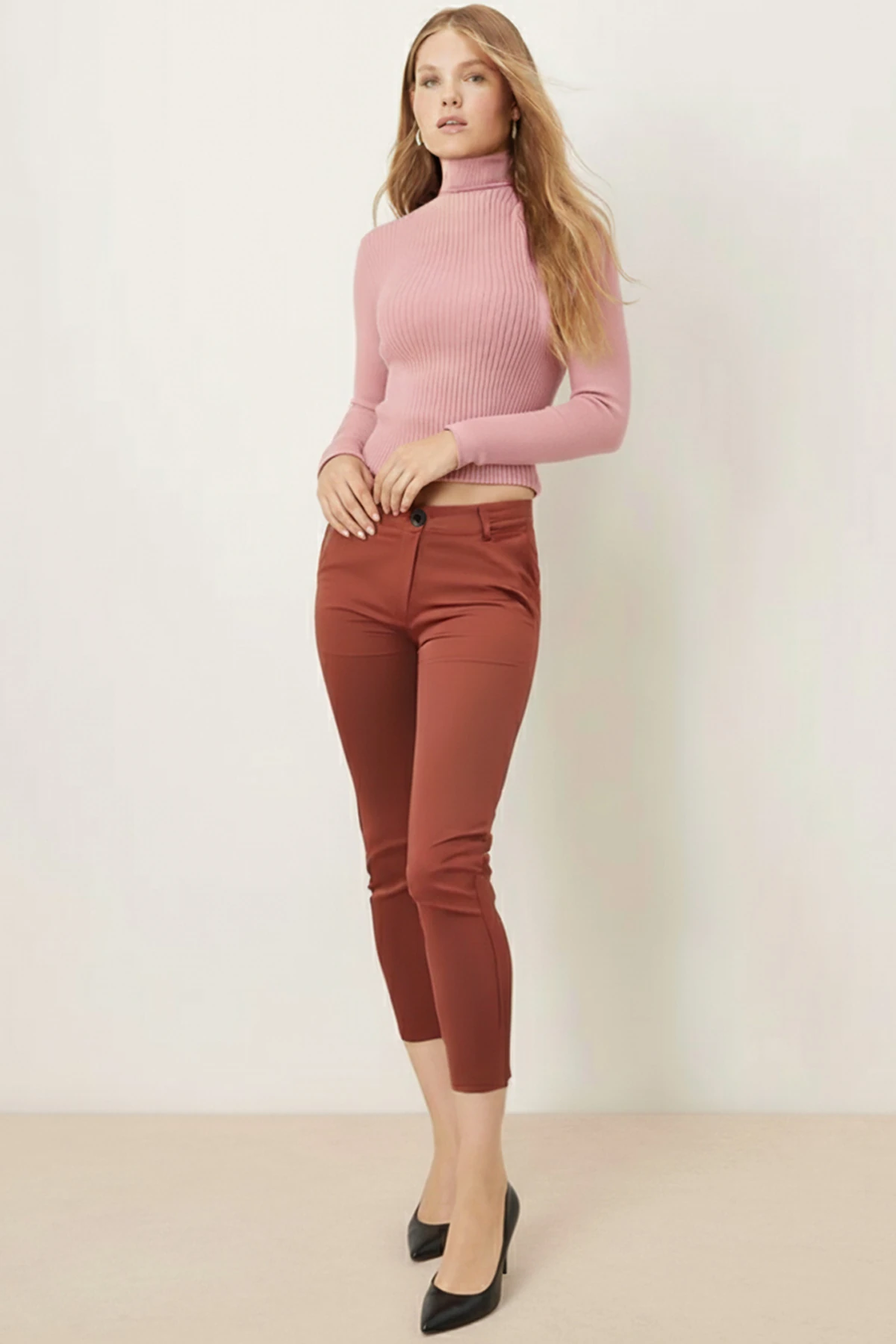 Kadın Taba Cepli Kumaş Pantolon ARM-26K136080