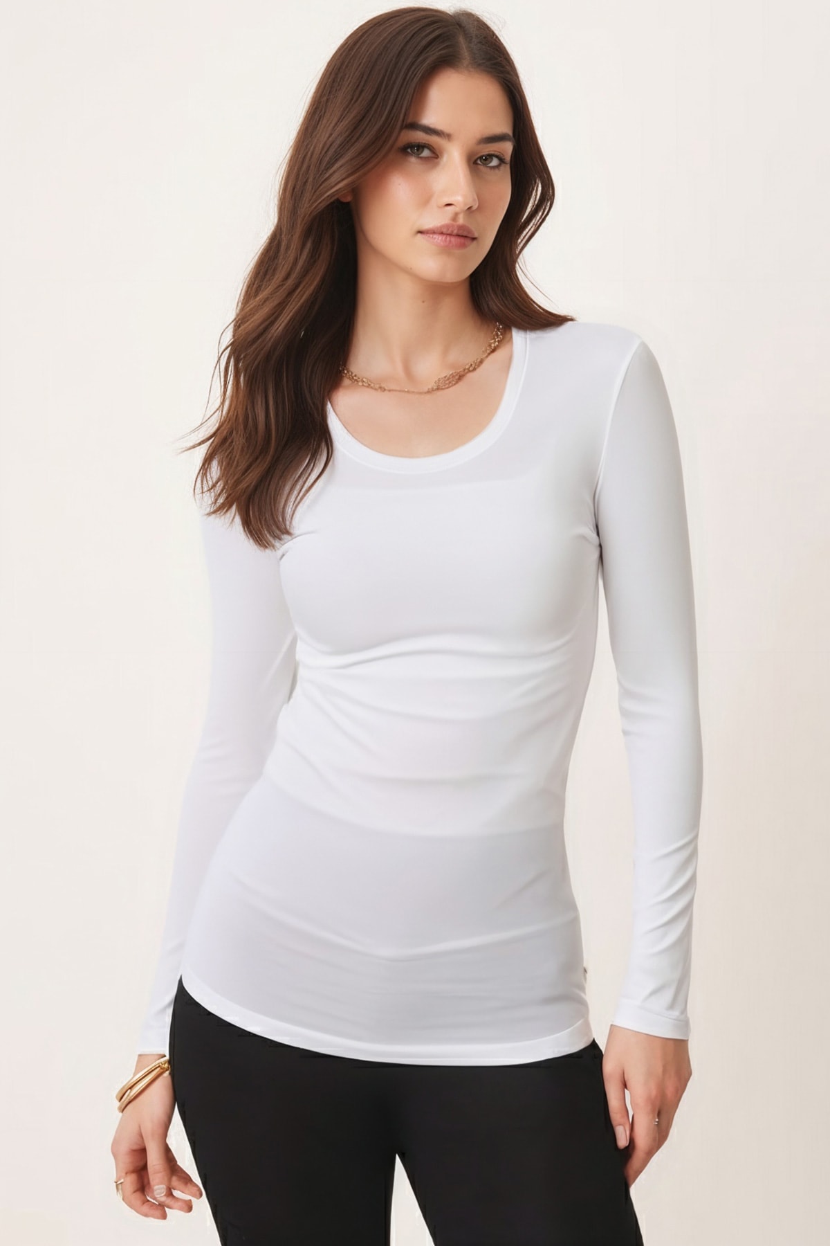 Kadın Beyaz Bisiklet Yaka Uzun Kol Body ARM-26K135008