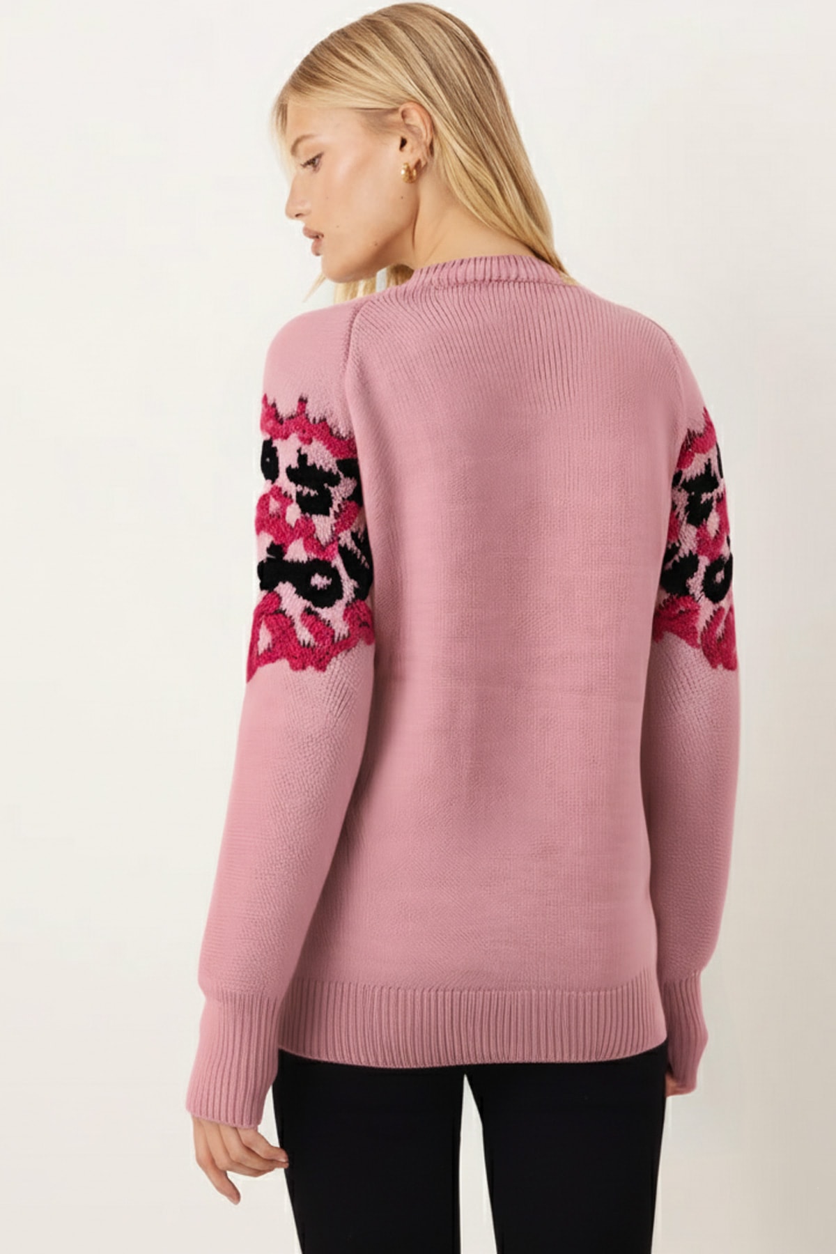 Kadın Pudra Önü Kabartmalı Desen Triko Kazak ARM-26K136018