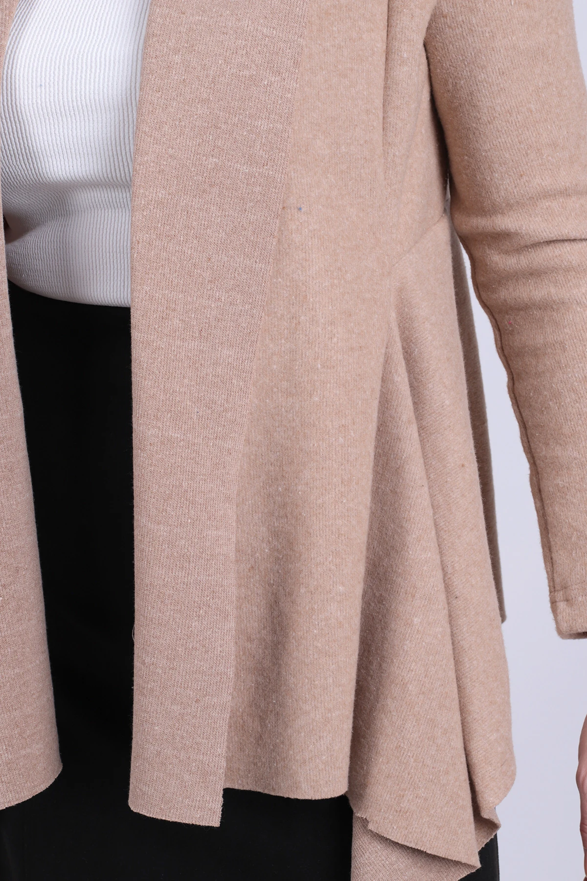 Kadın Bej Desenli Triko Salaş Hırka ARM-26K001006