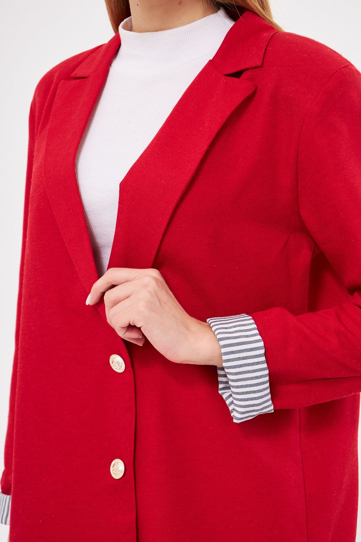 Kadın Kırmızı Kruvaze Yaka Kolu Katlama Detaylı Oversize Vatkalı Blazer Ceket ARM-25K001015