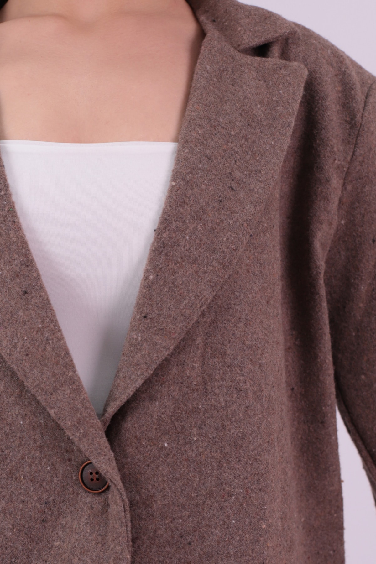 Kadın Vizon Erkek Yaka Cep Kapaklı Vatkalı Oversize Kaşe Ceket ARM-26K001044