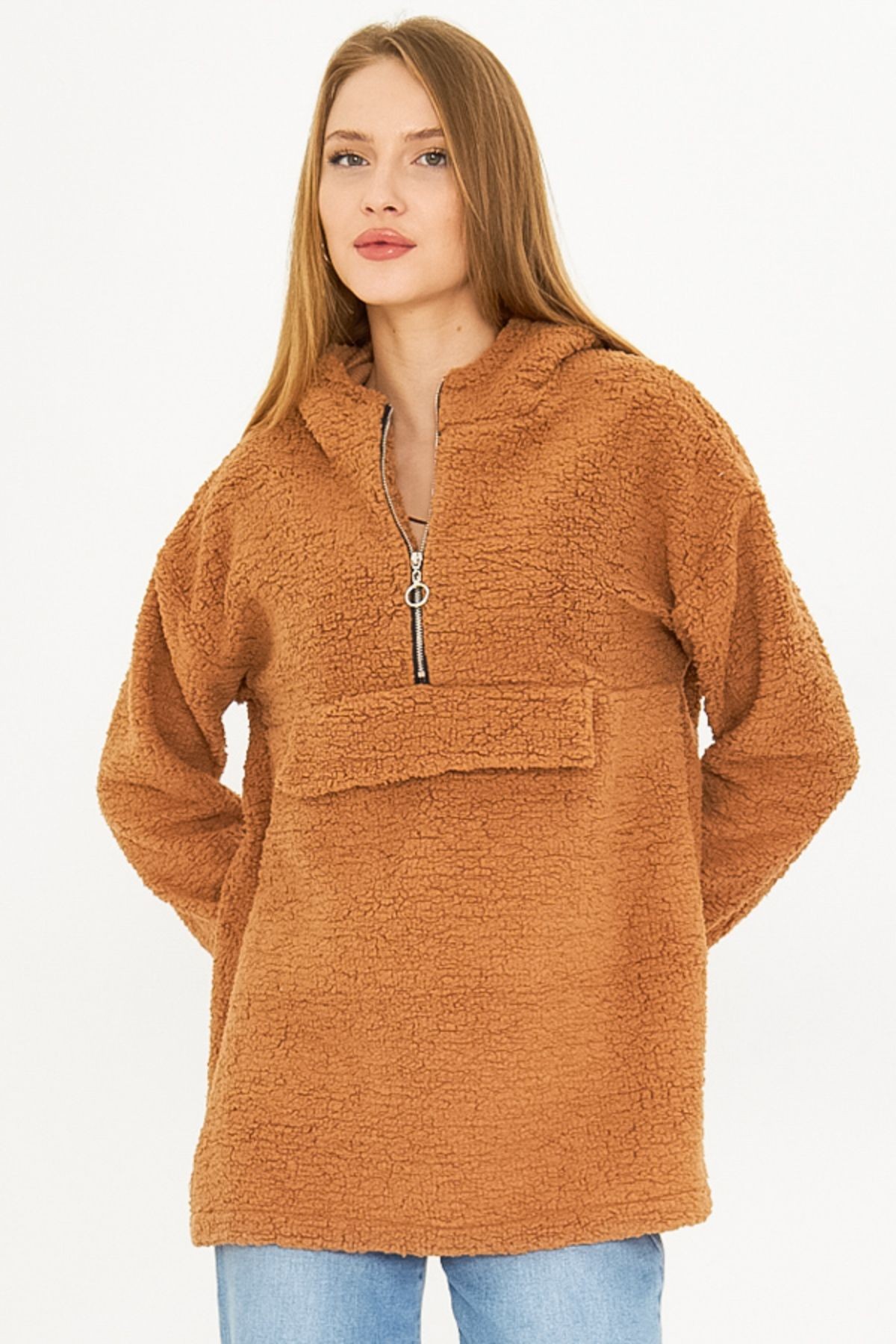 Kadın Sütlü Kahve Kapüşonlu Cep Kapaklı Peluş Sweatshirt ARM-25K001090