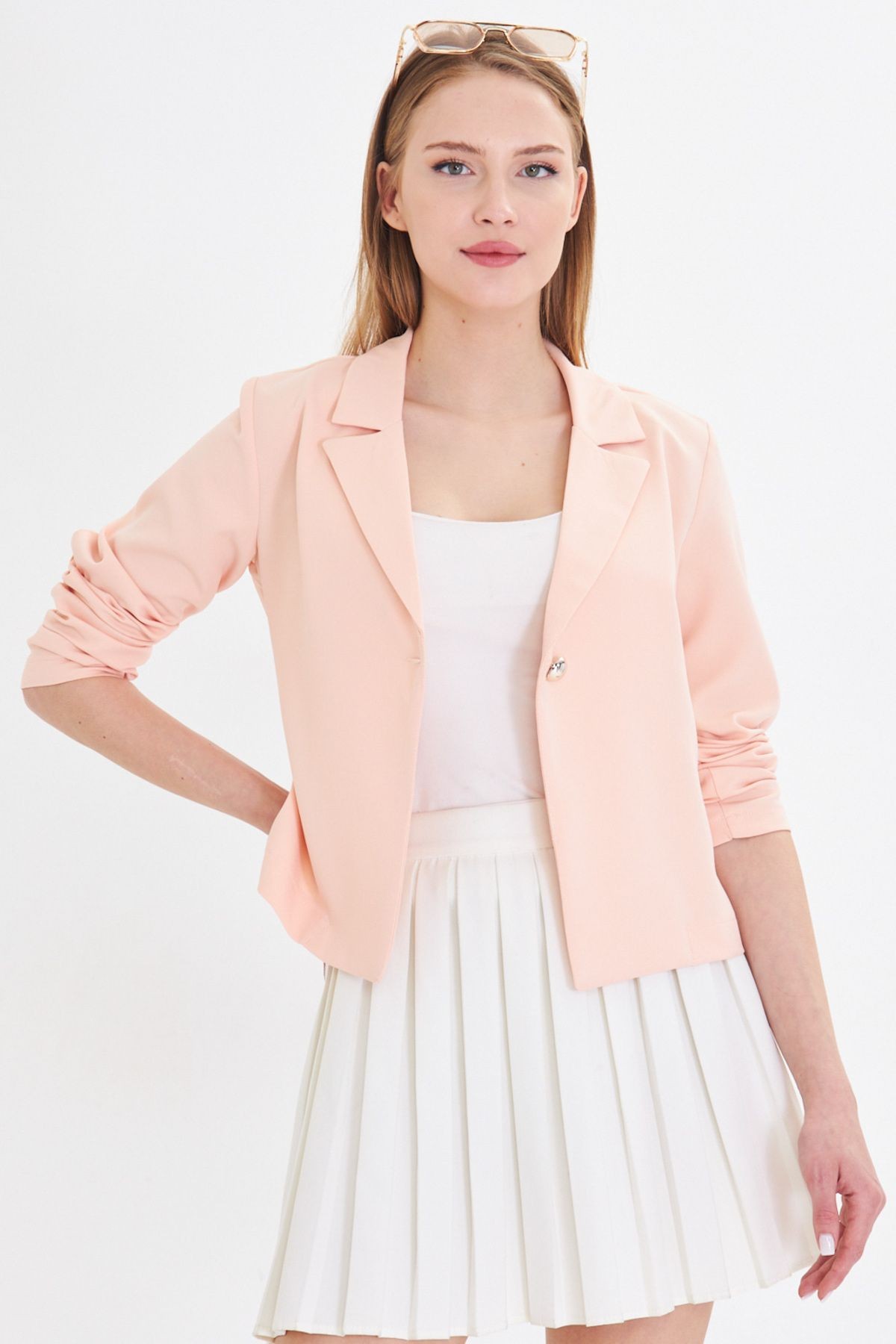 Kadın Pudra Tek Düğmeli Crop Ceket ARM-22Y001237
