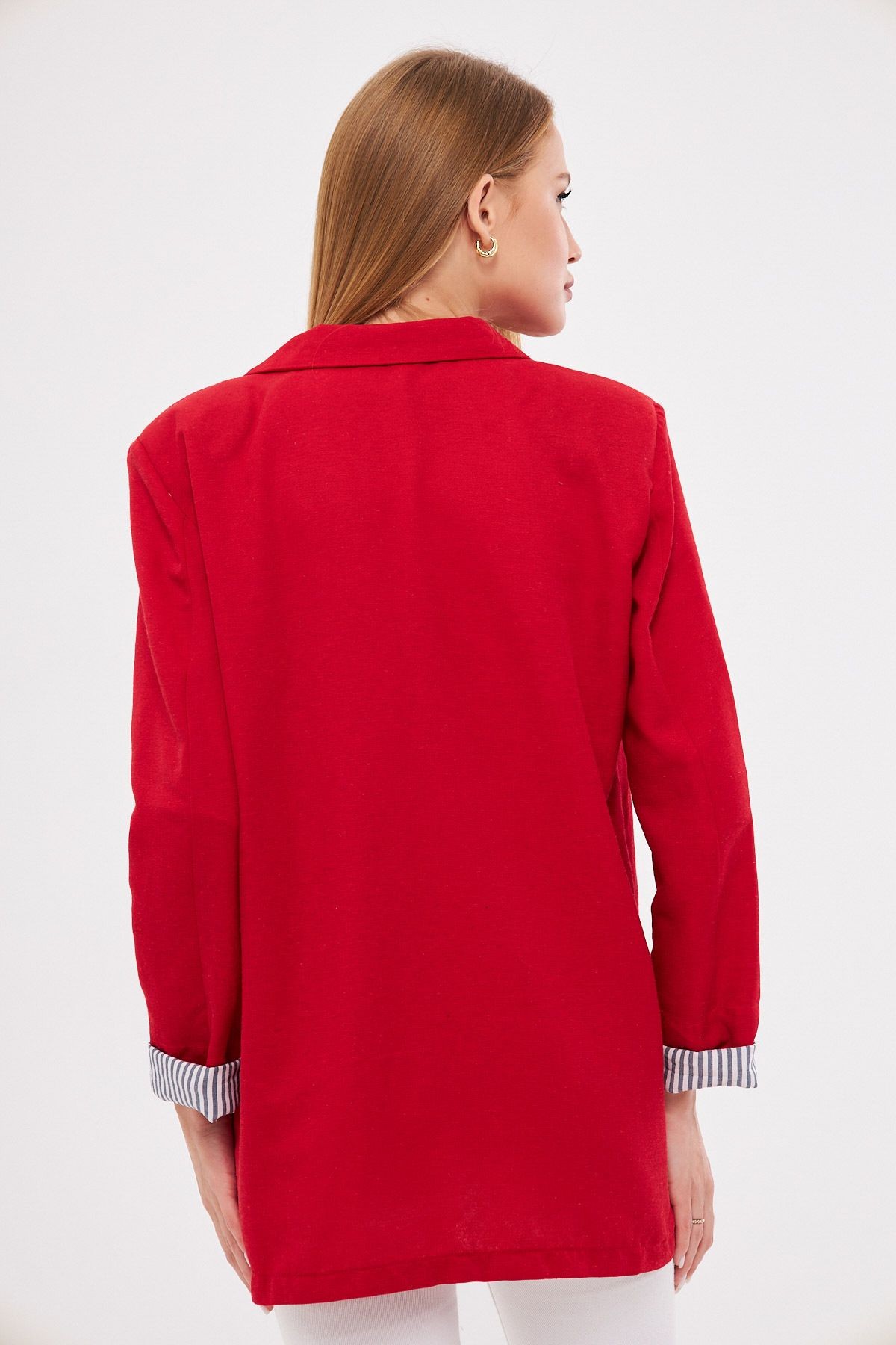 Kadın Kırmızı Kruvaze Yaka Kolu Katlama Detaylı Oversize Vatkalı Blazer Ceket ARM-25K001015